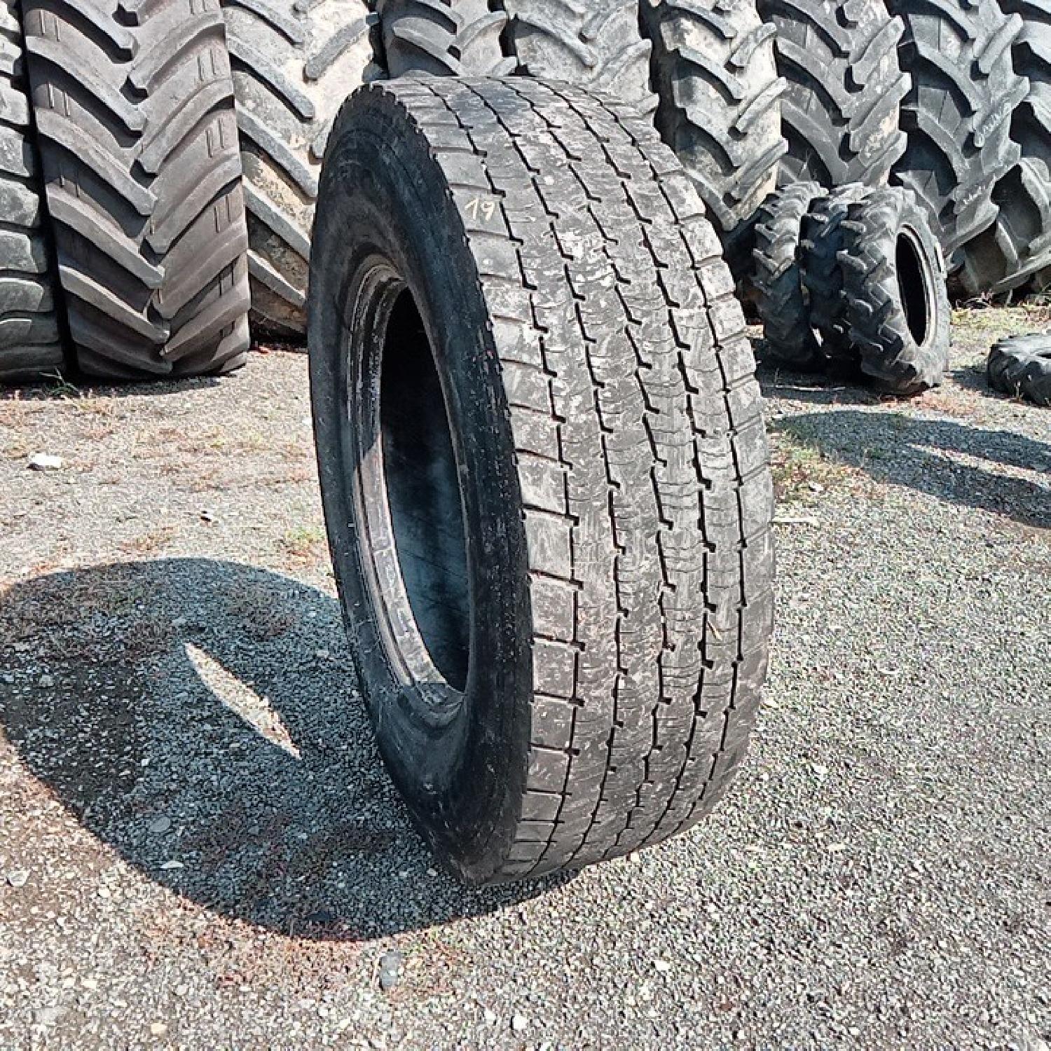  Cauciucuri 295/80R22.5 Michelin