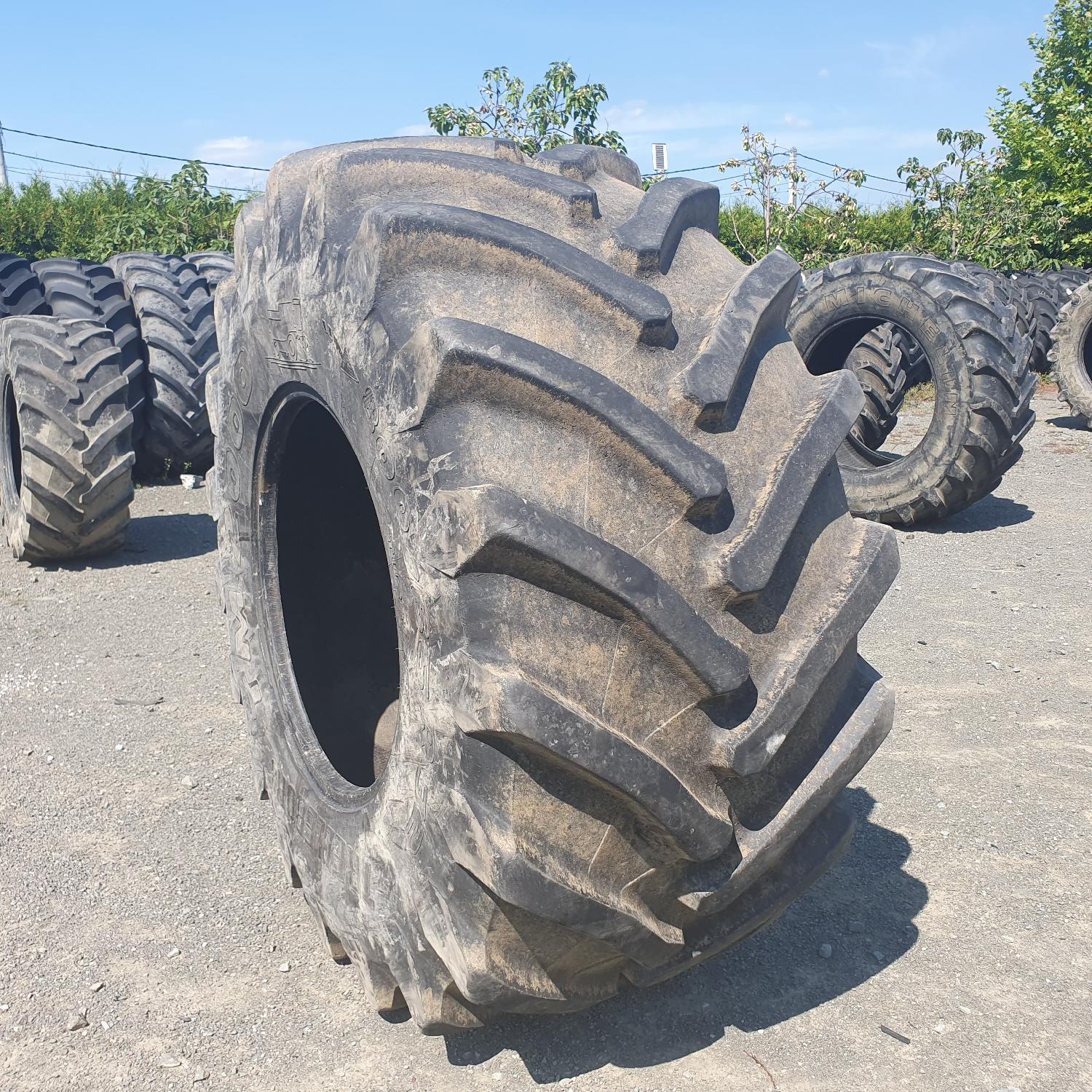  Cauciucuri 800/65R32 Trelleborg