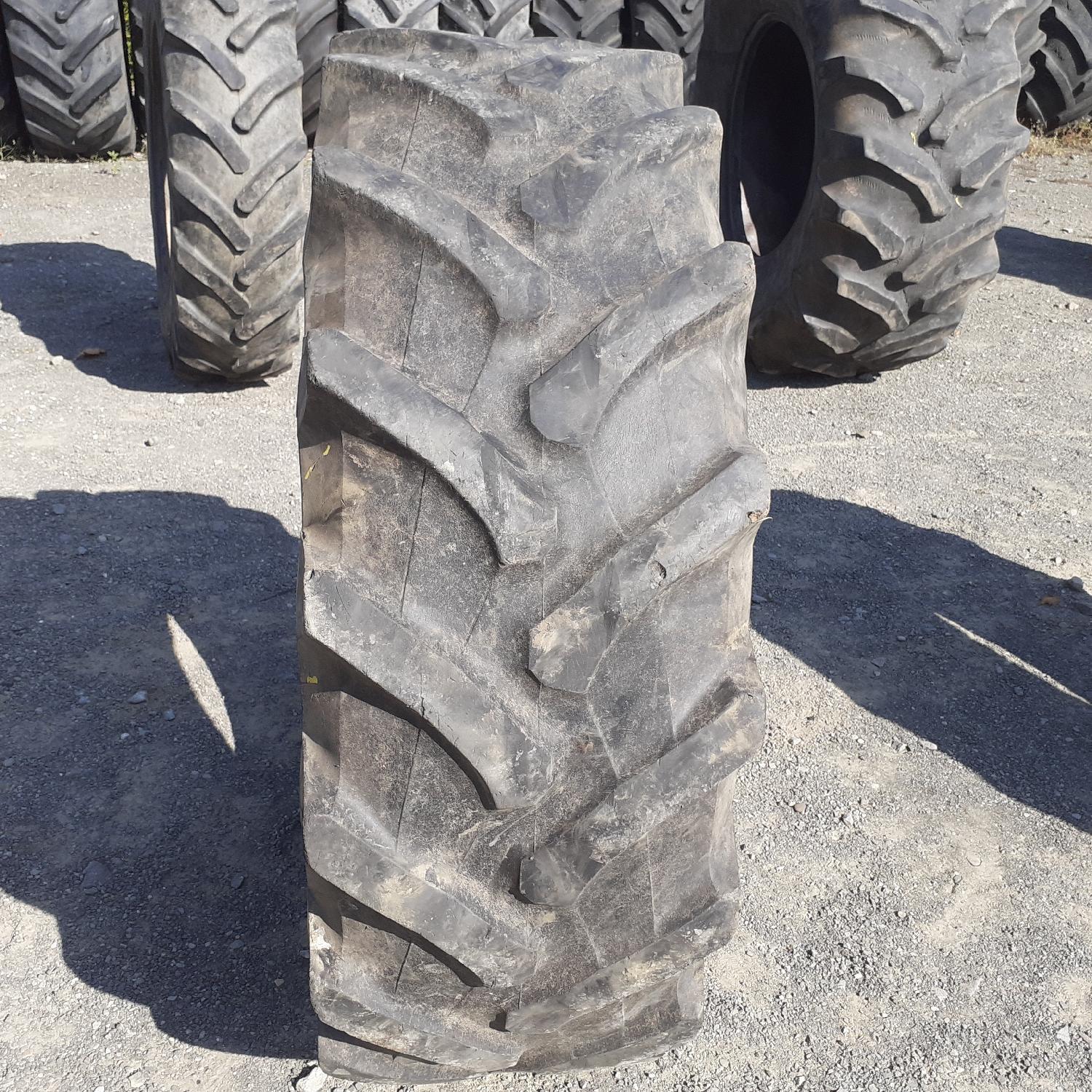  Cauciucuri 420/70R30 Pirelli