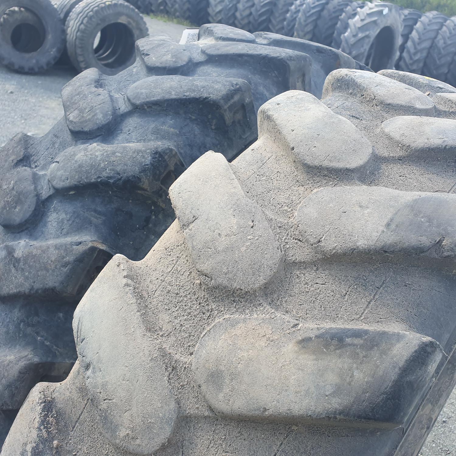  Cauciucuri 10.00-20  Camso