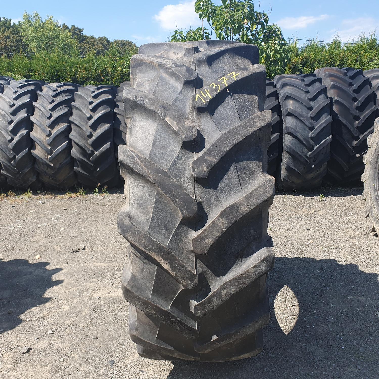  Cauciucuri 580/70R38 Pirelli