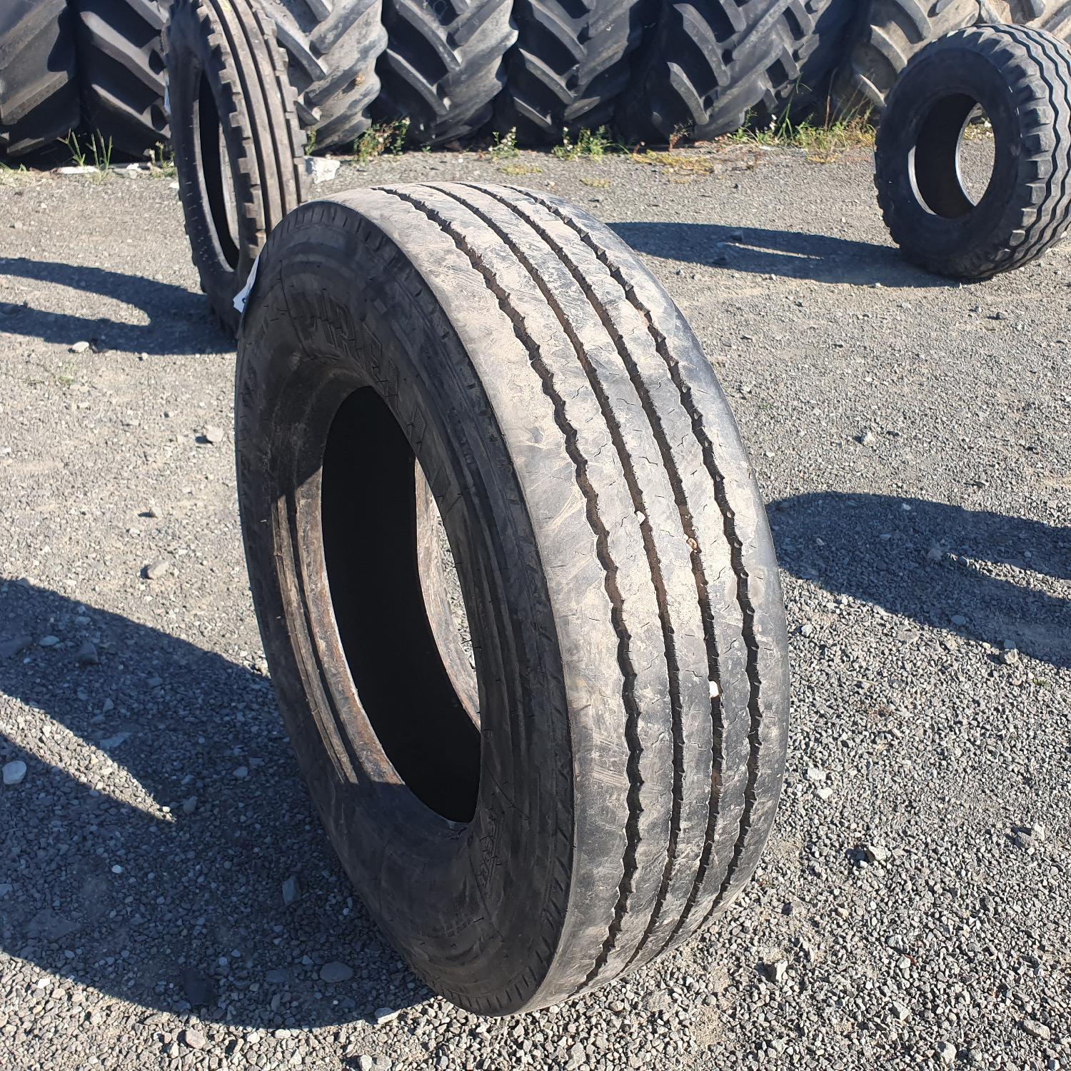  Cauciucuri 225/75R17.5 Pirelli