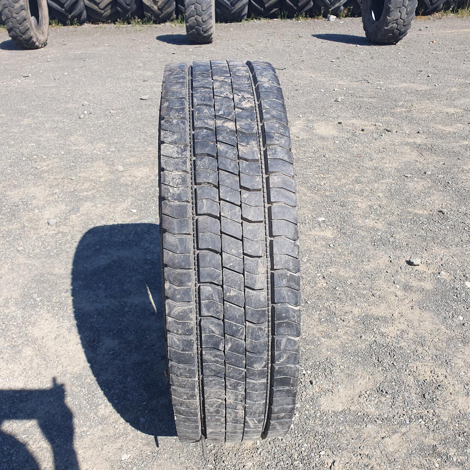  Cauciucuri 215/75R17.5 Continental