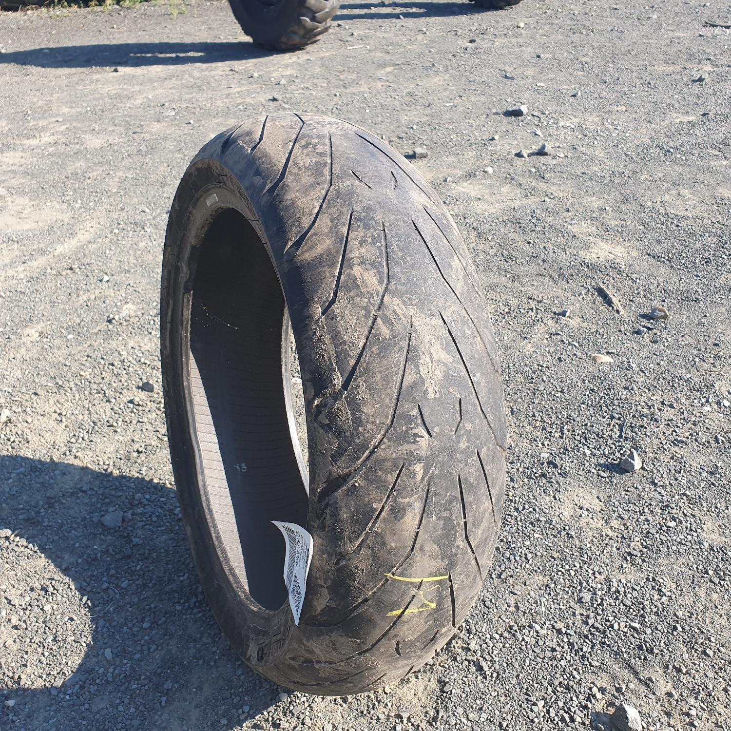  Cauciucuri 180/55R17 Pirelli