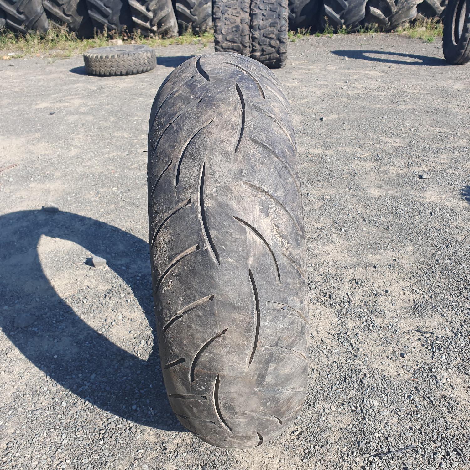  Cauciucuri 180/55R17 Metzeler