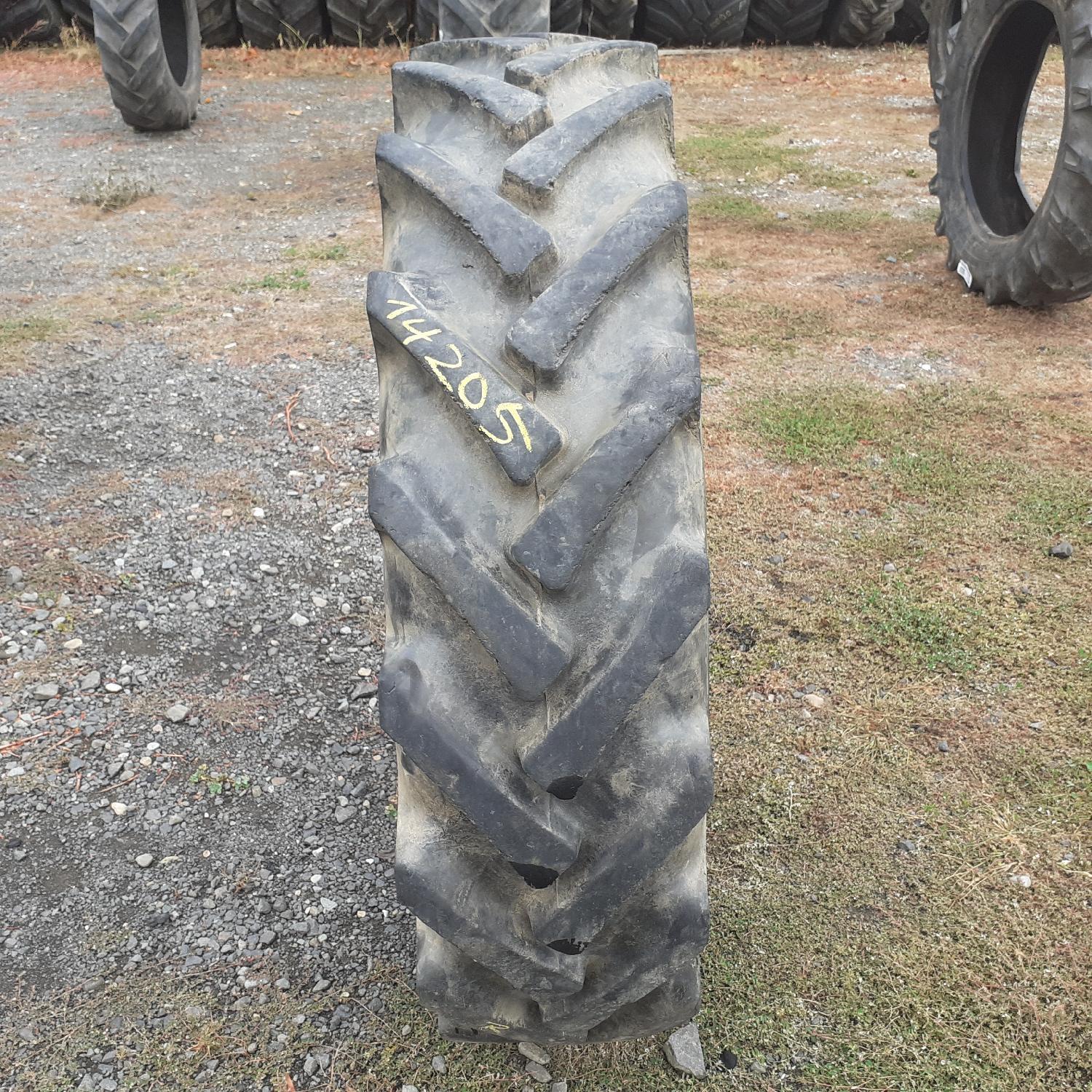  Cauciucuri 12.4-28 (320/85R28) Semperit