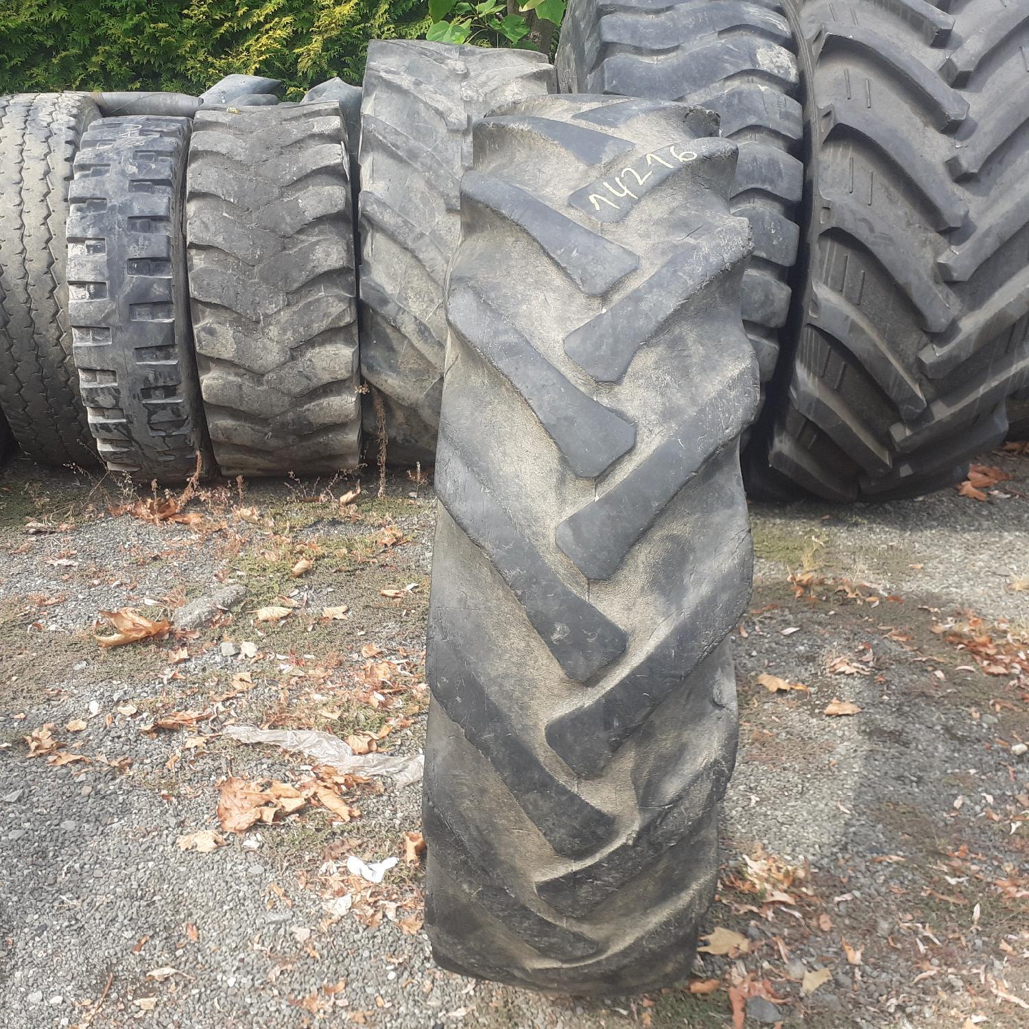  Cauciucuri 12.4-28 (320/85R28) Goodyear