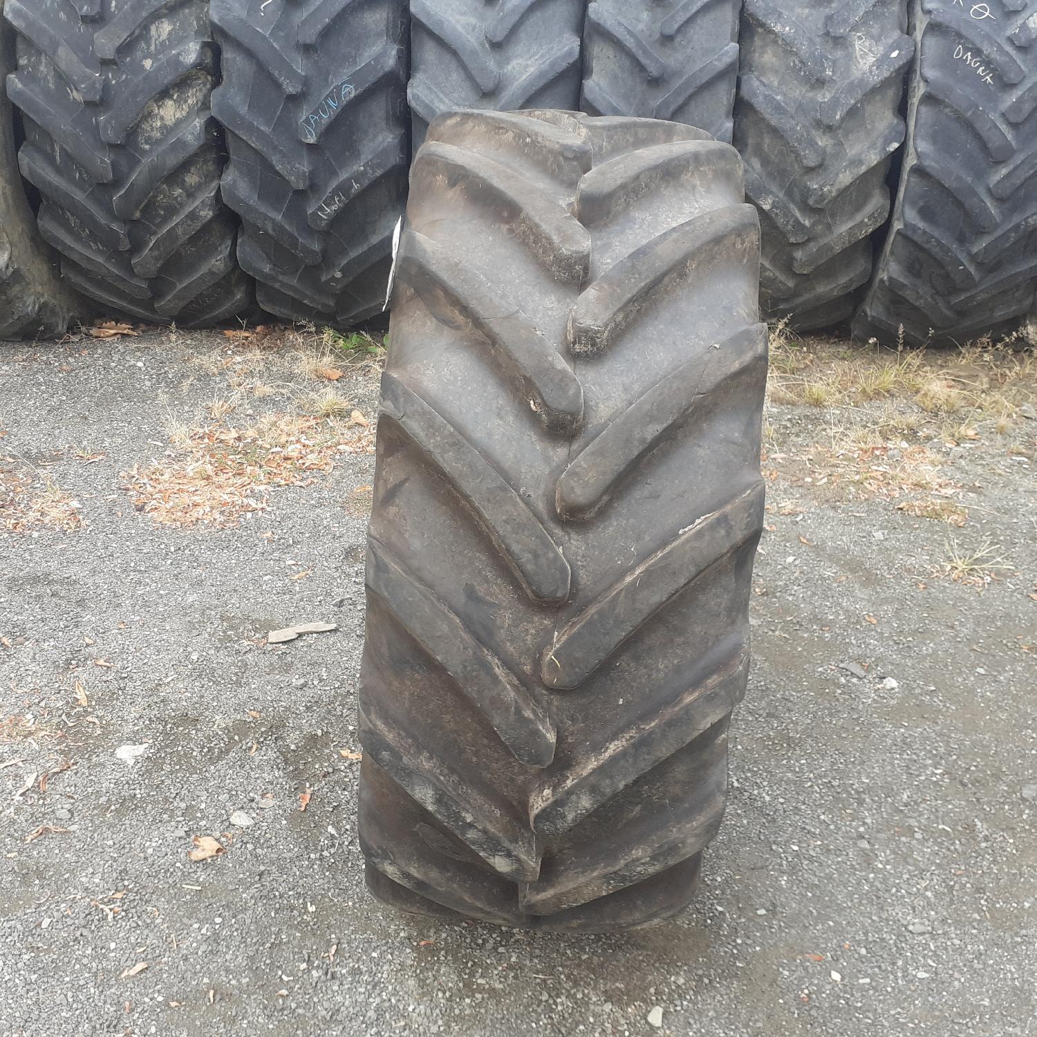  Cauciucuri 440/65R24 Michelin