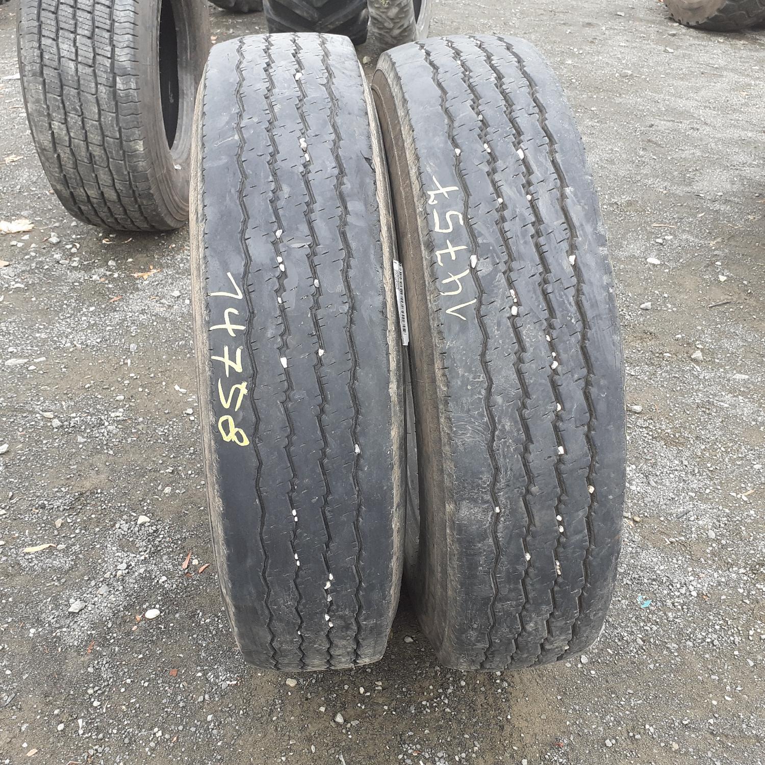  Cauciucuri 10R22.5 Pirelli