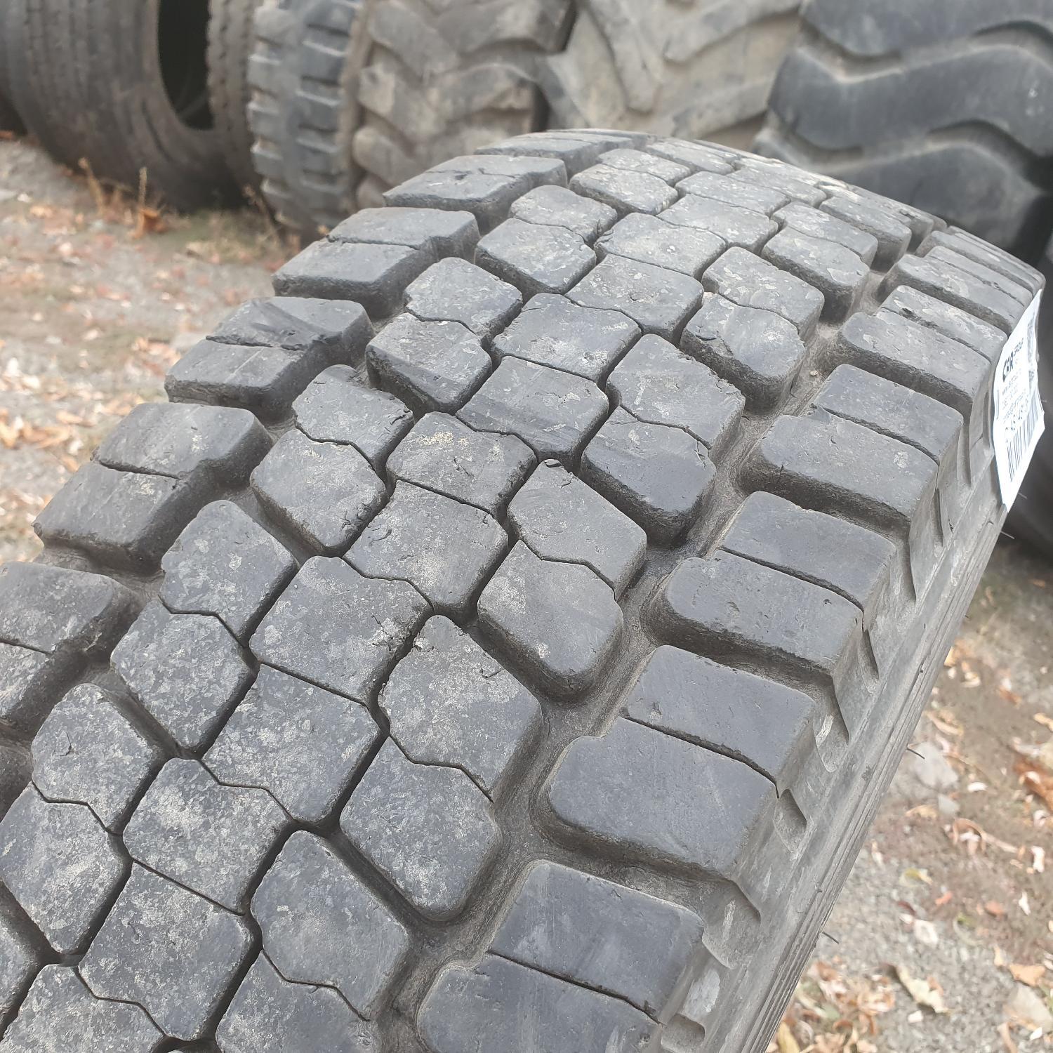  Cauciucuri 235/75R17.5 Uniroyal