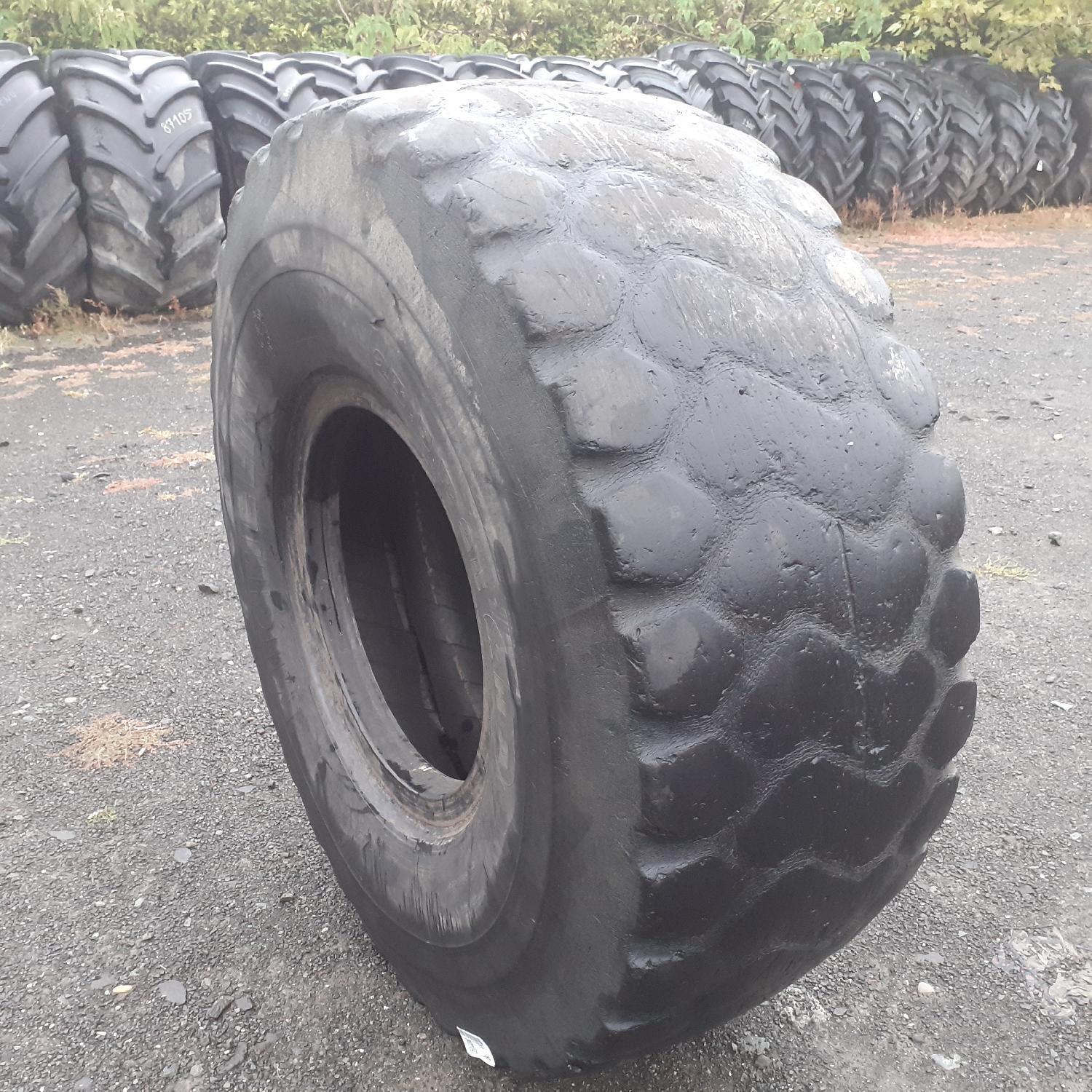  Cauciucuri 23.5R25  Michelin