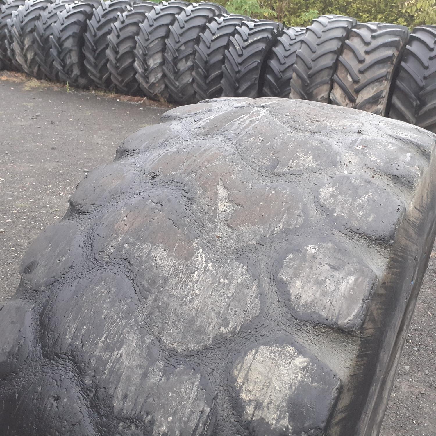  Cauciucuri 23.5R25  Michelin