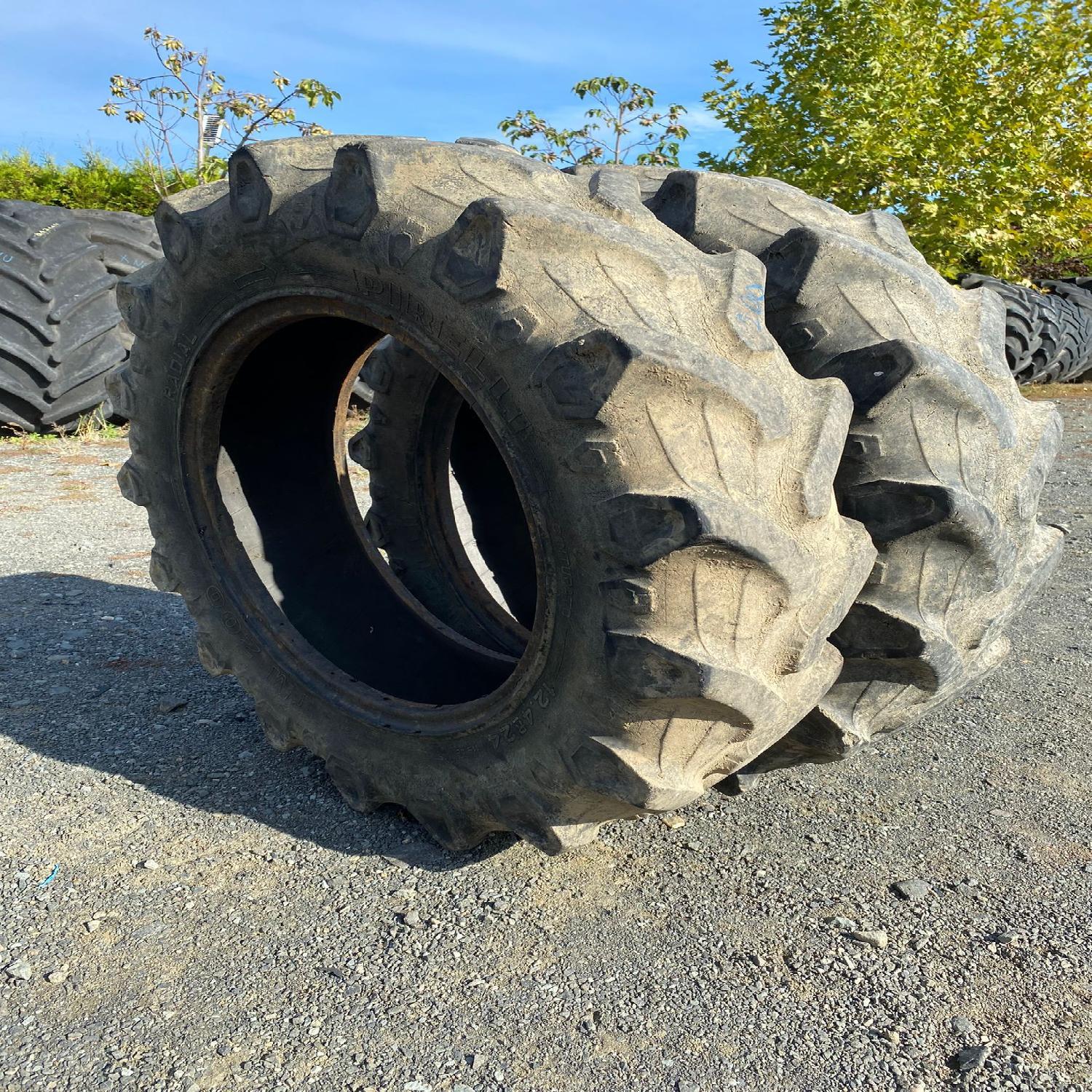  Cauciucuri 12.4R24 Pirelli