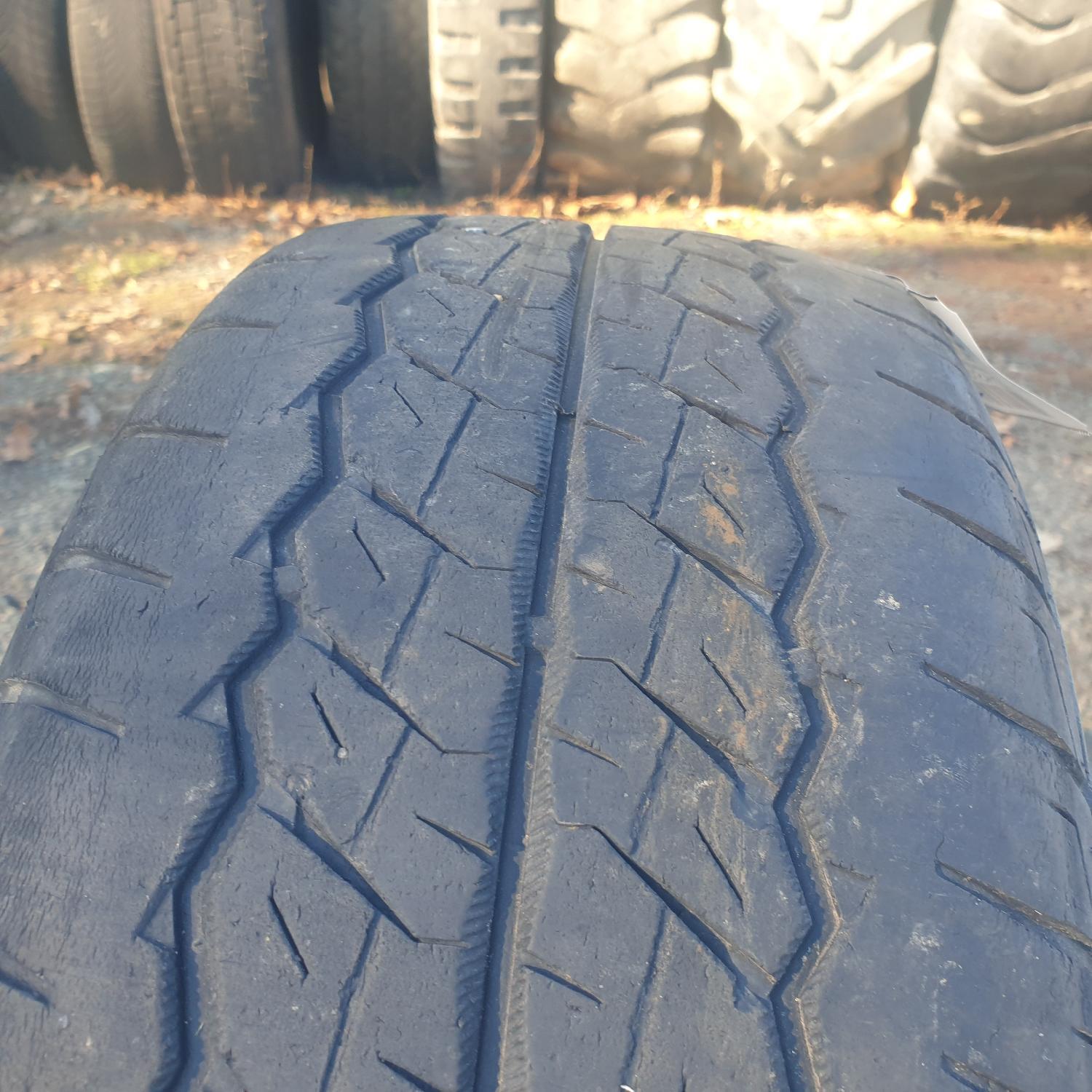  Cauciucuri 195/50R13C Boka