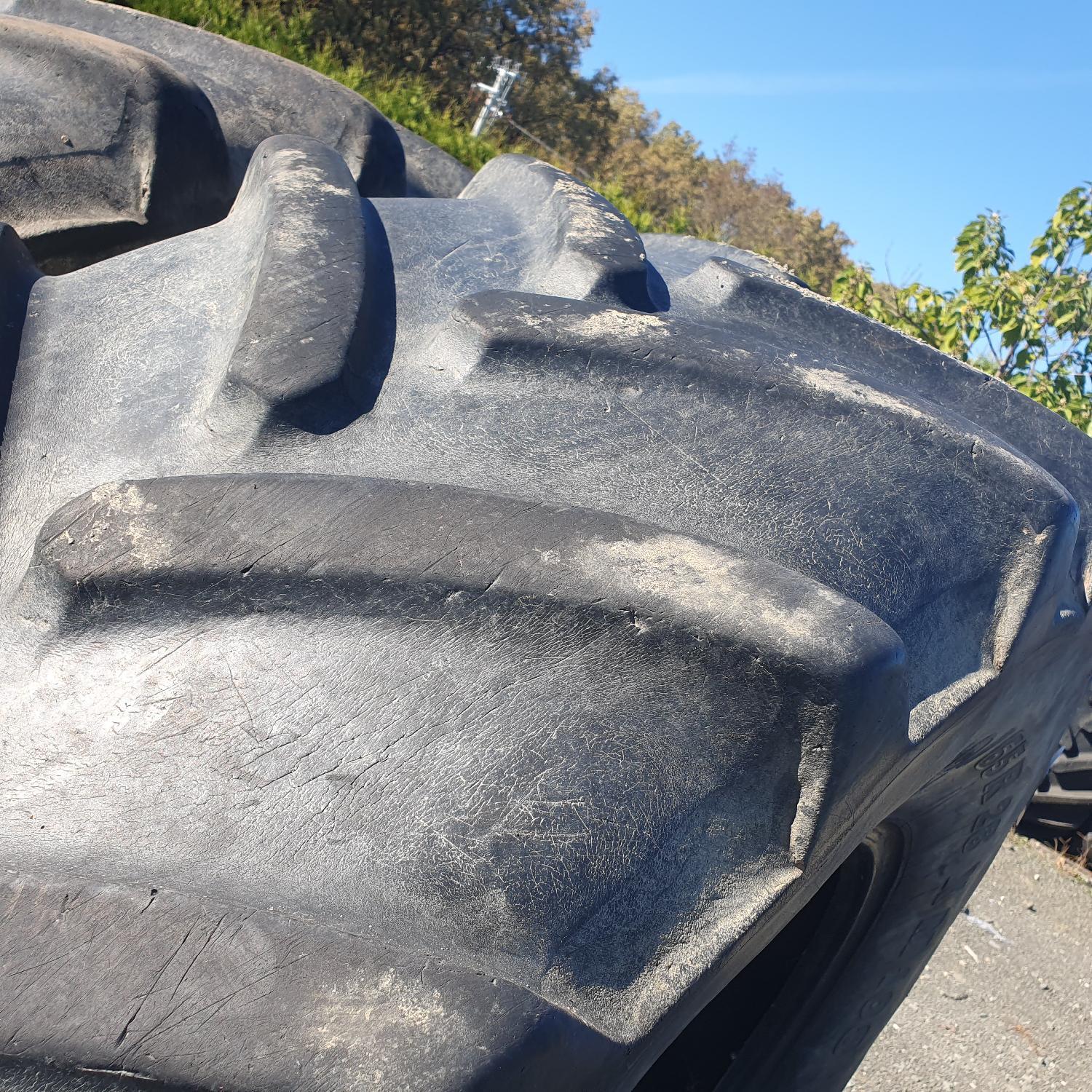  Cauciucuri 540/65R28  Michelin
