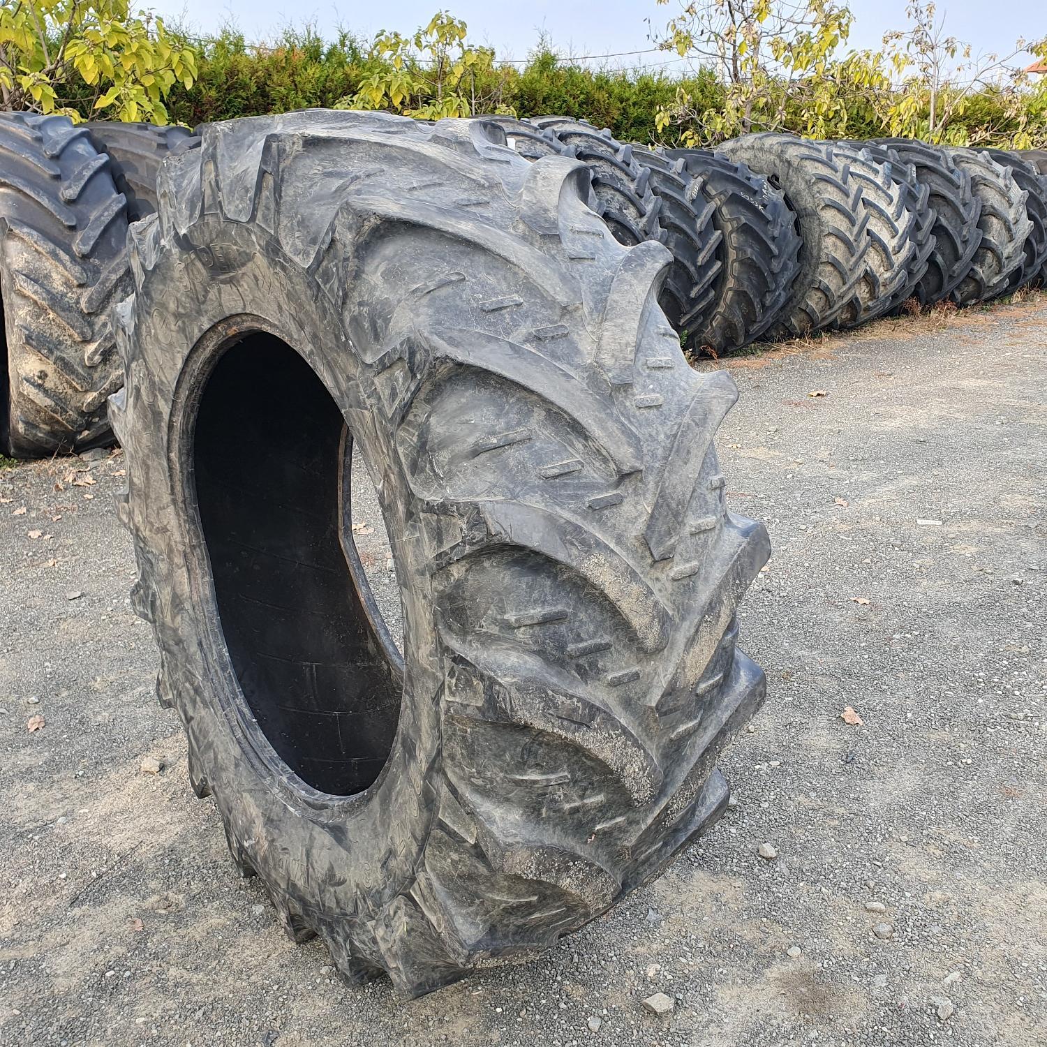  Cauciucuri 520/70R34 Kleber