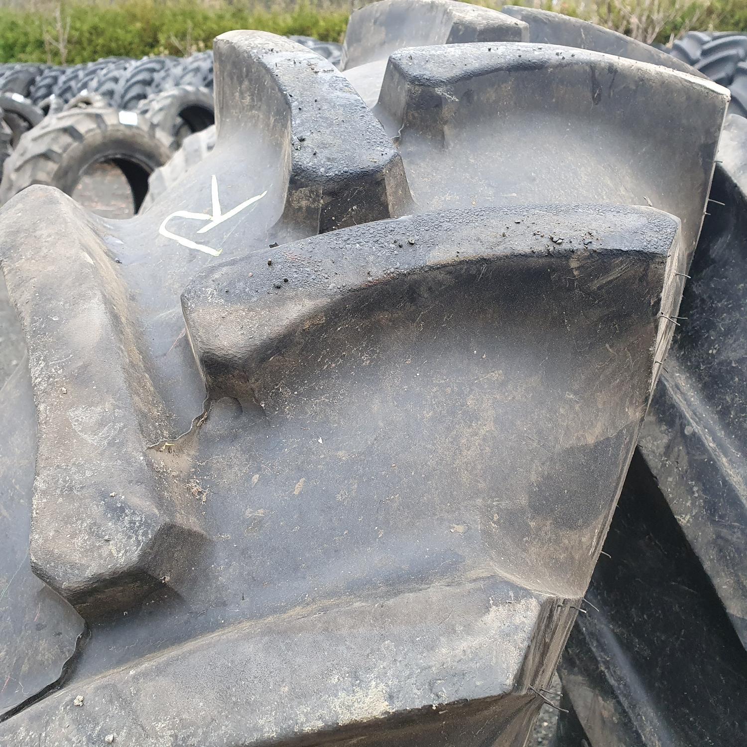  Cauciucuri 14.9-28 (380/85R28) Mitas