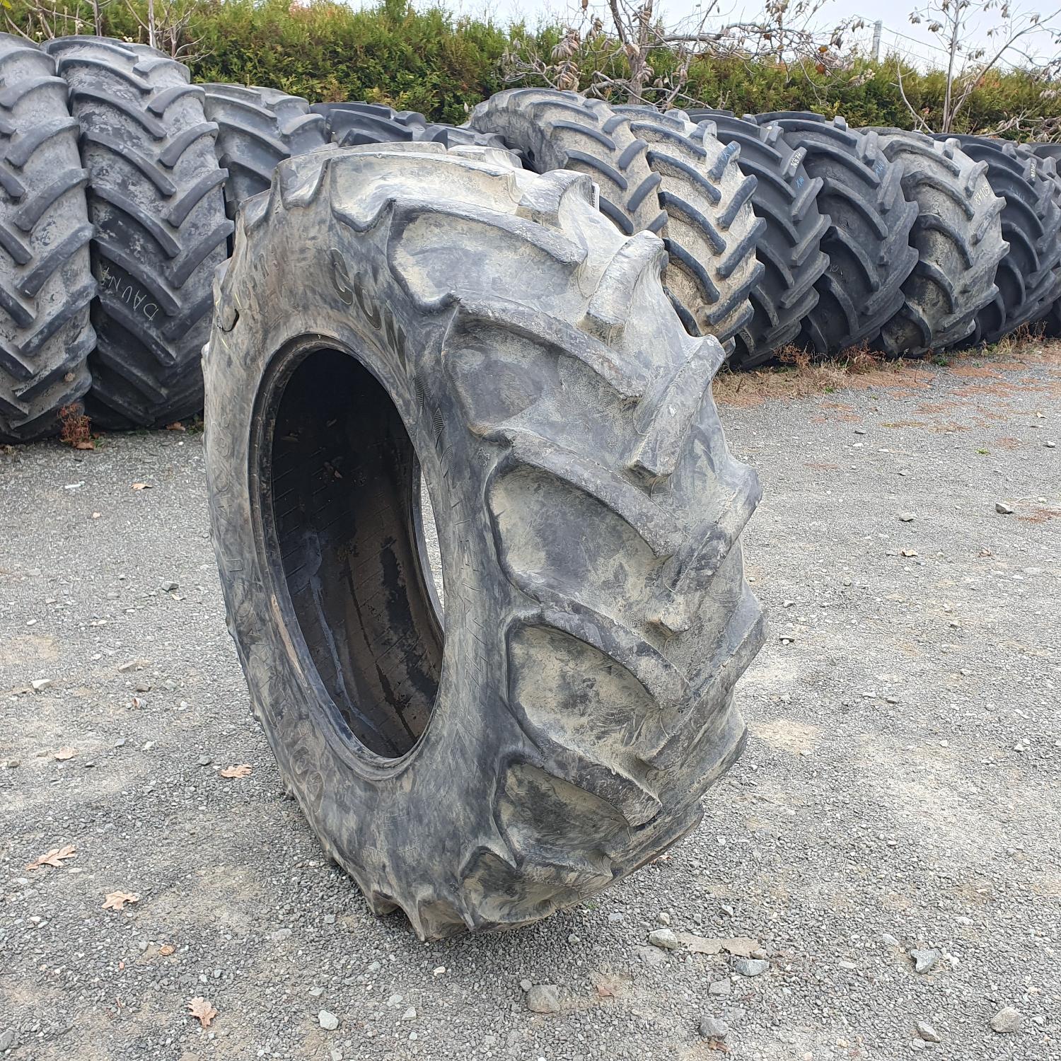  Cauciucuri 420/85R30 Continental