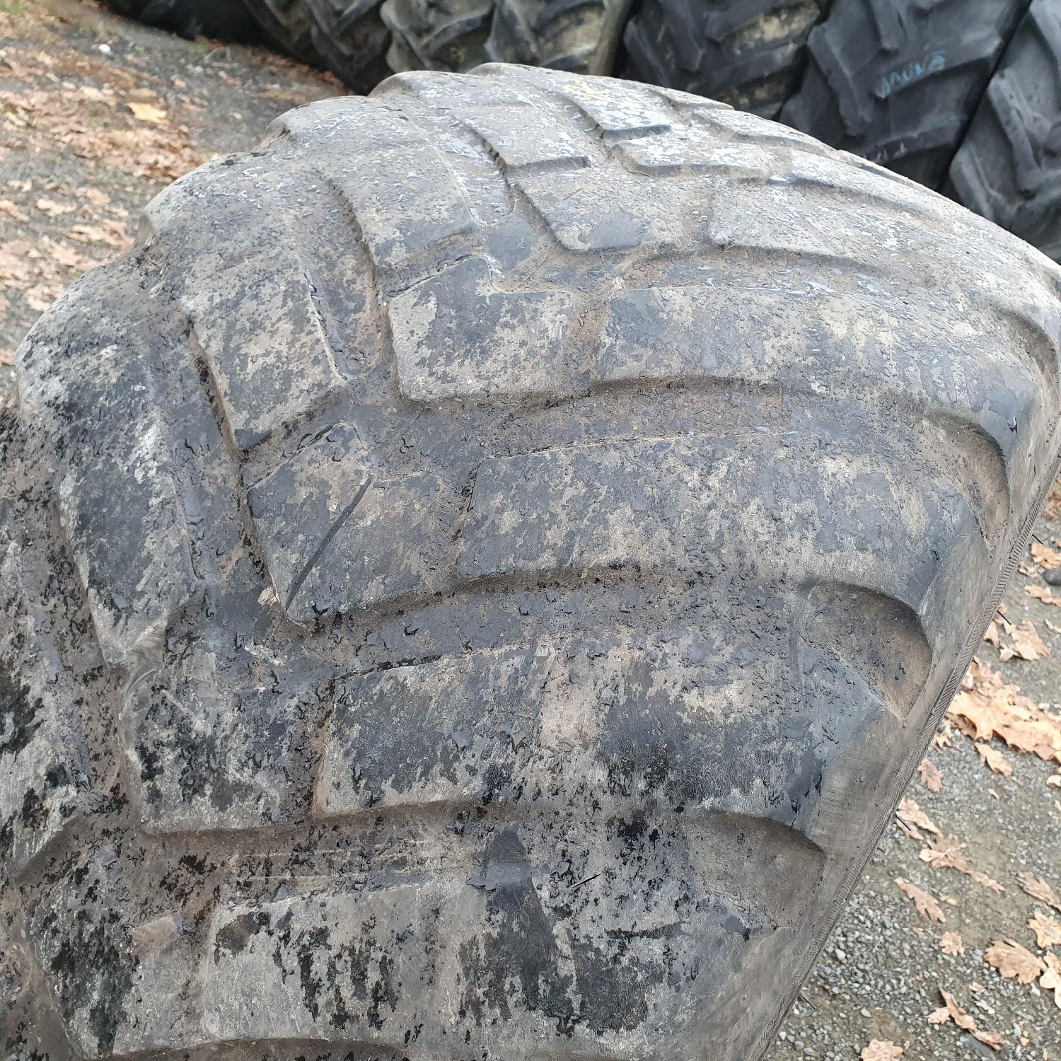  Cauciucuri 500/50R17 Bkt