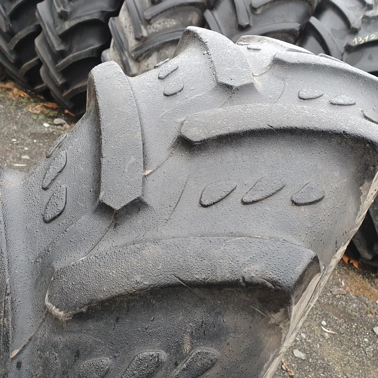  Cauciucuri 340/85R24 (13.6R24) Kleber