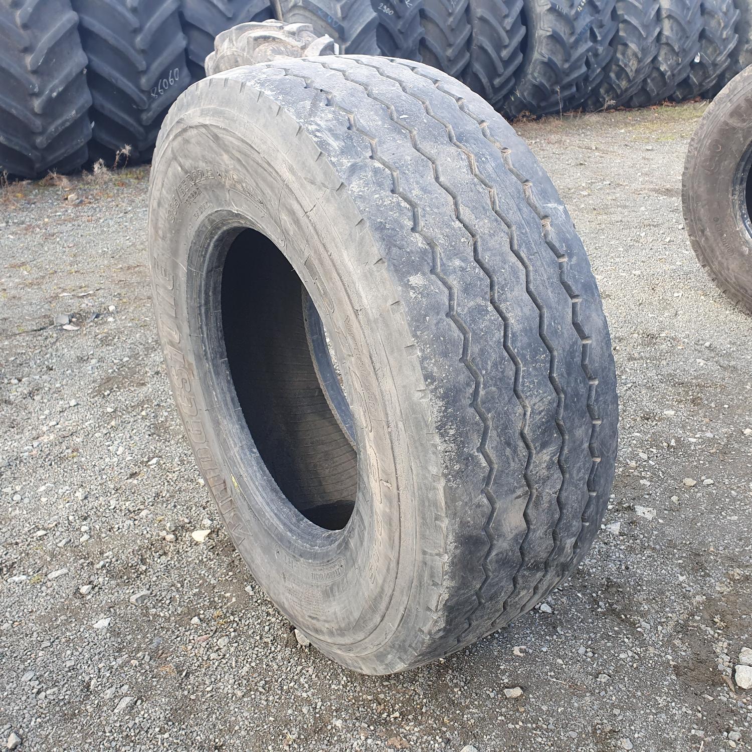 Cauciucuri 385/65R22.5  Bridgestone