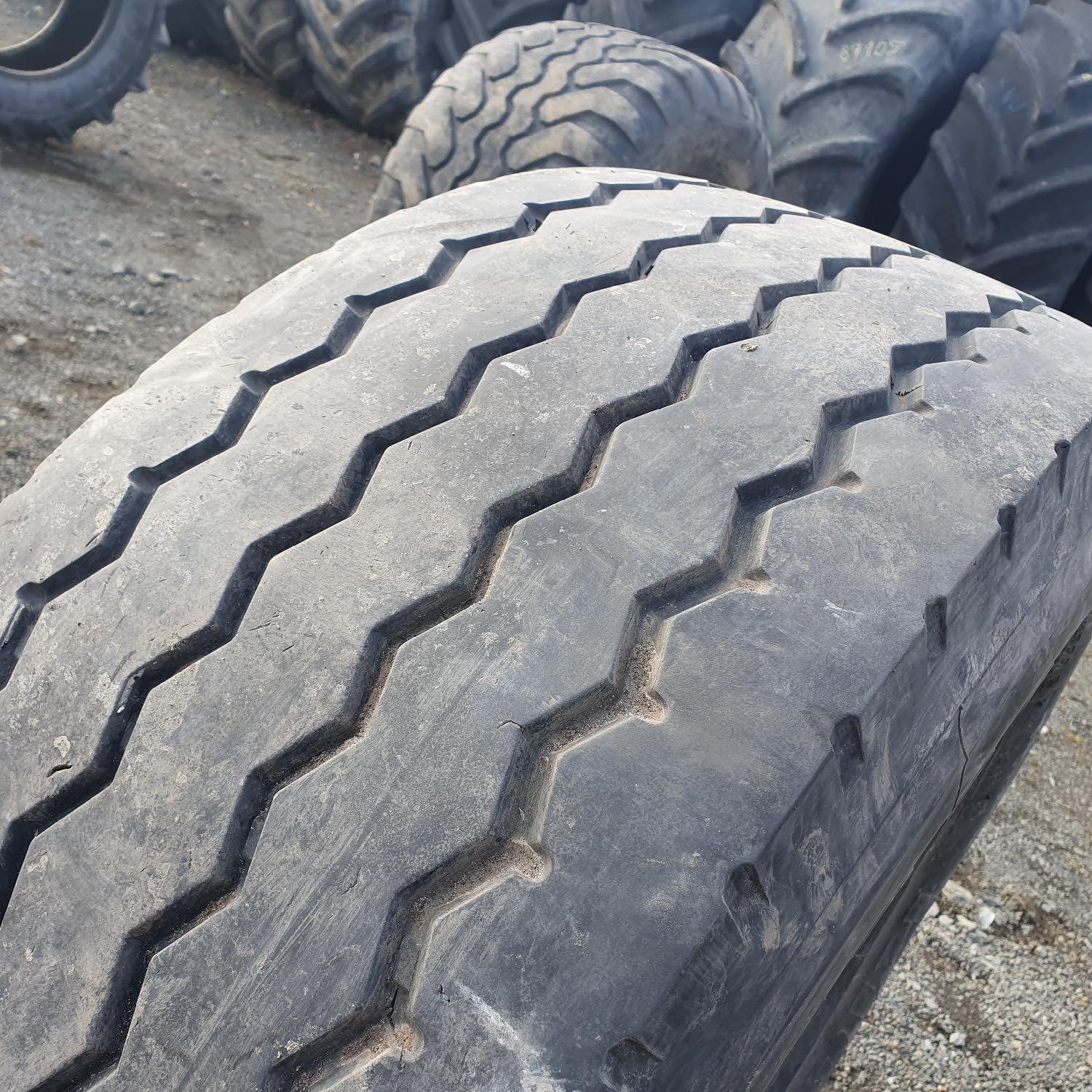  Cauciucuri 385/65R22.5  Bridgestone