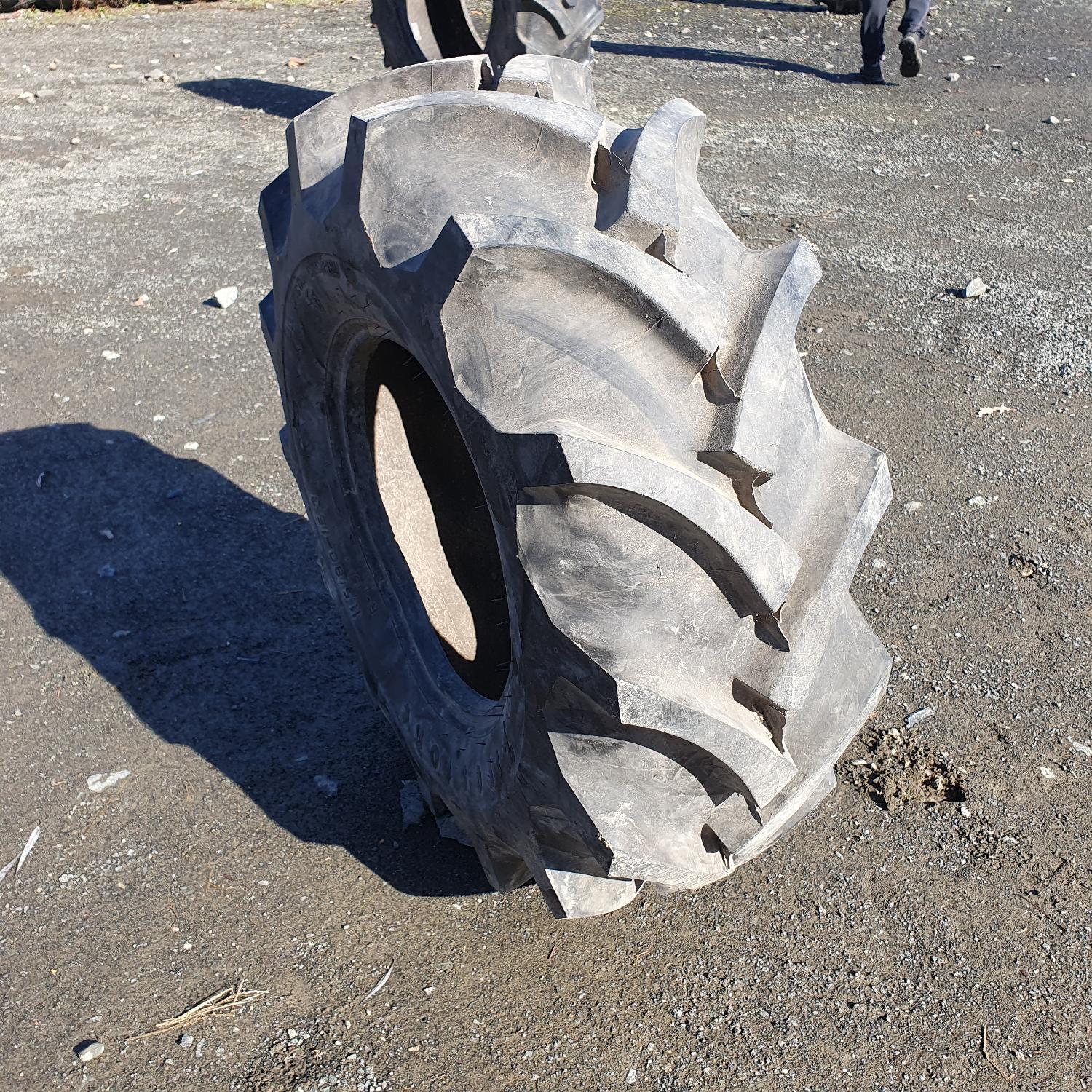  Cauciucuri 11.5/80-15.3 Firestone