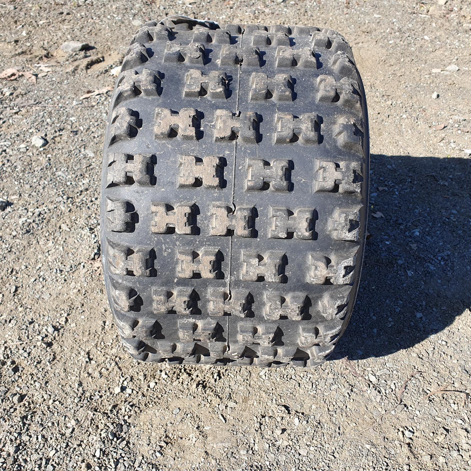  Cauciucuri 18x10.00-8 Maxxis
