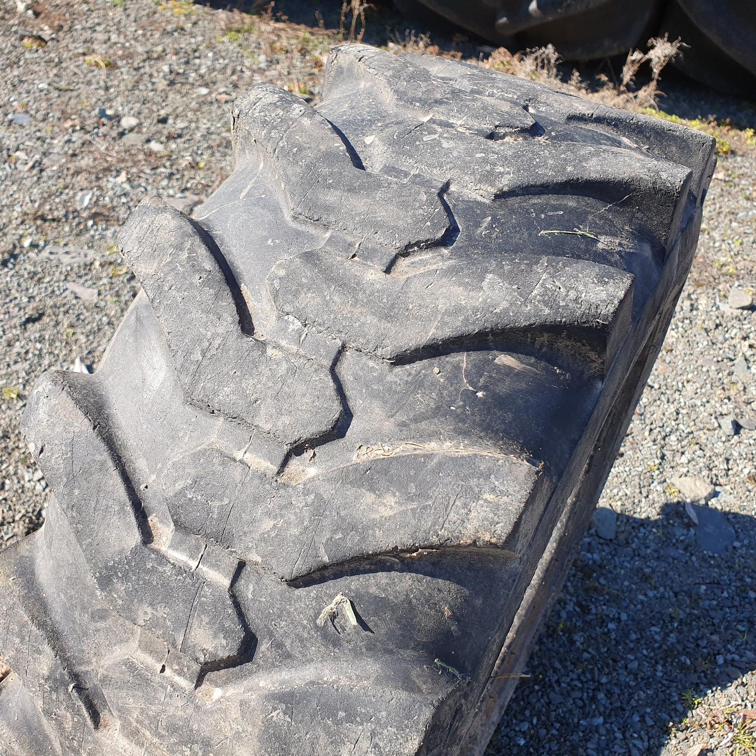  Cauciucuri 23x8.50-12 Trelleborg