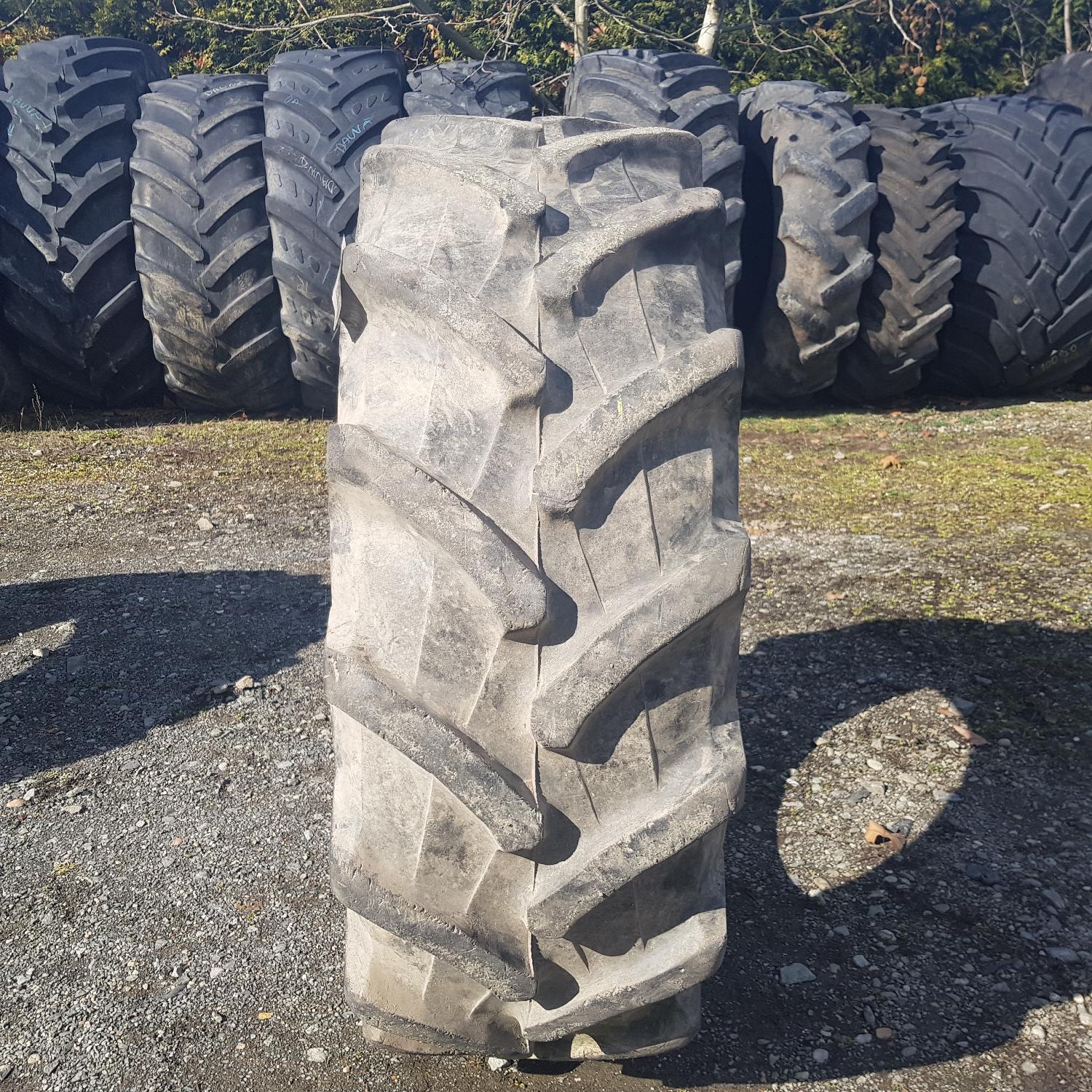  Cauciucuri 420/70R28 Pirelli