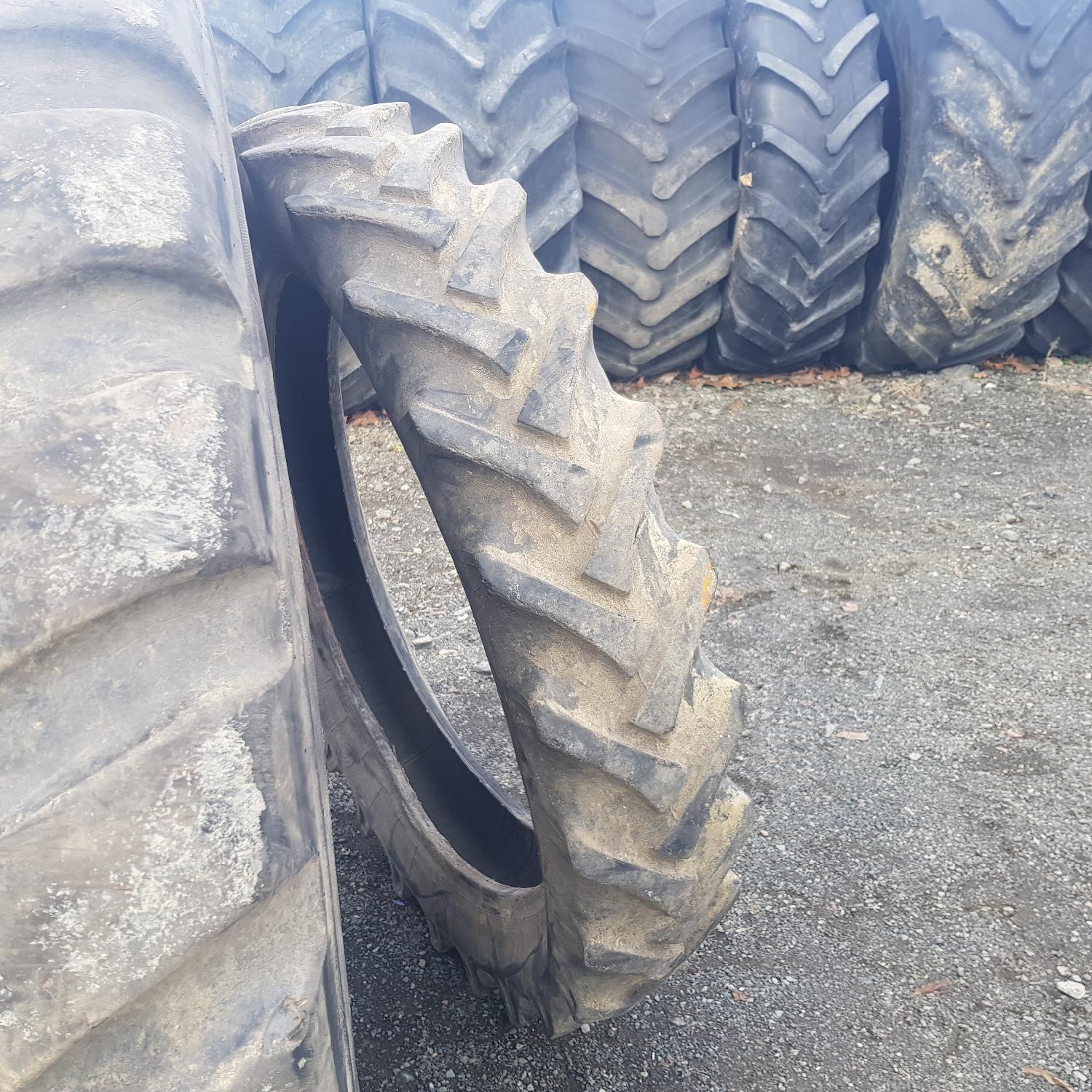  Cauciucuri 8.3-32 (210/95R32) Continental