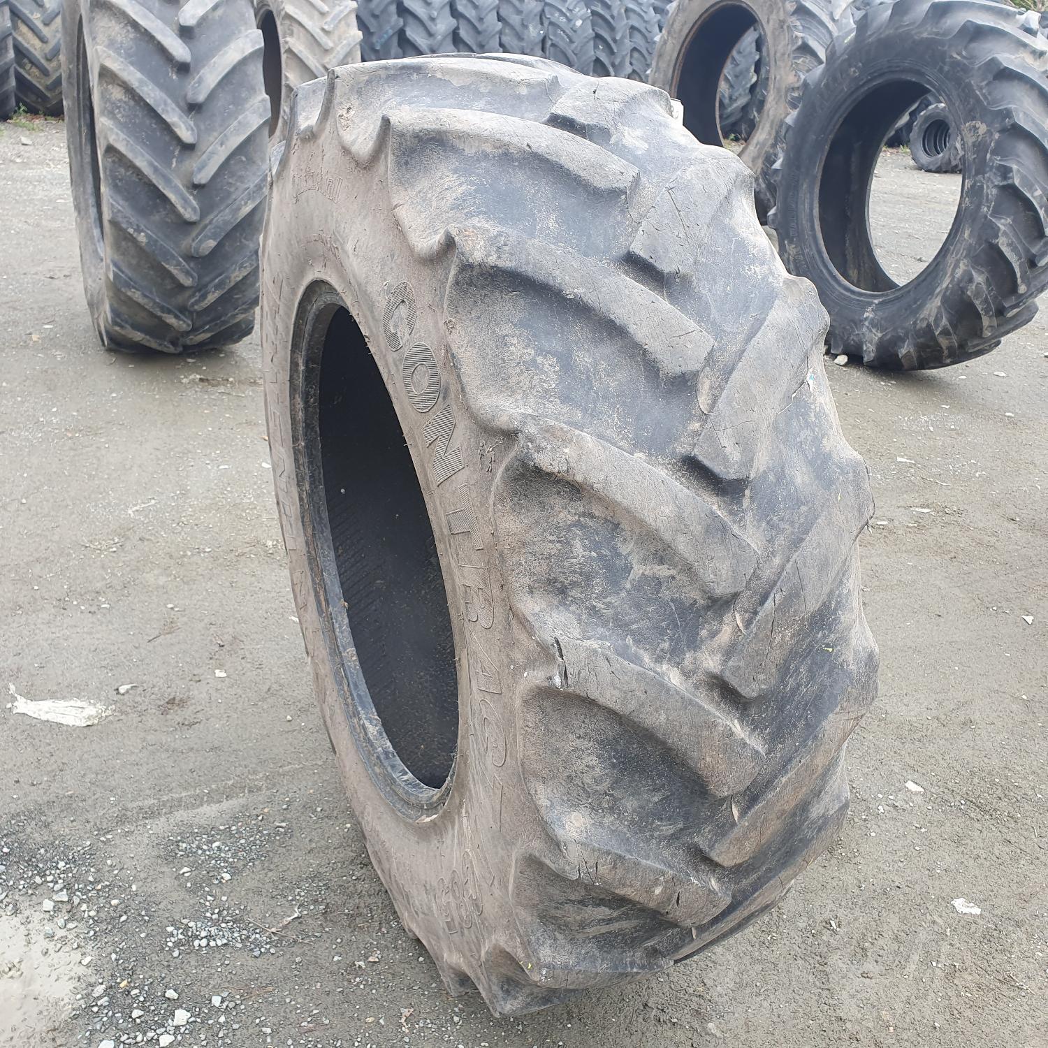  Cauciucuri 340/85R24 (13.6R24) Continental