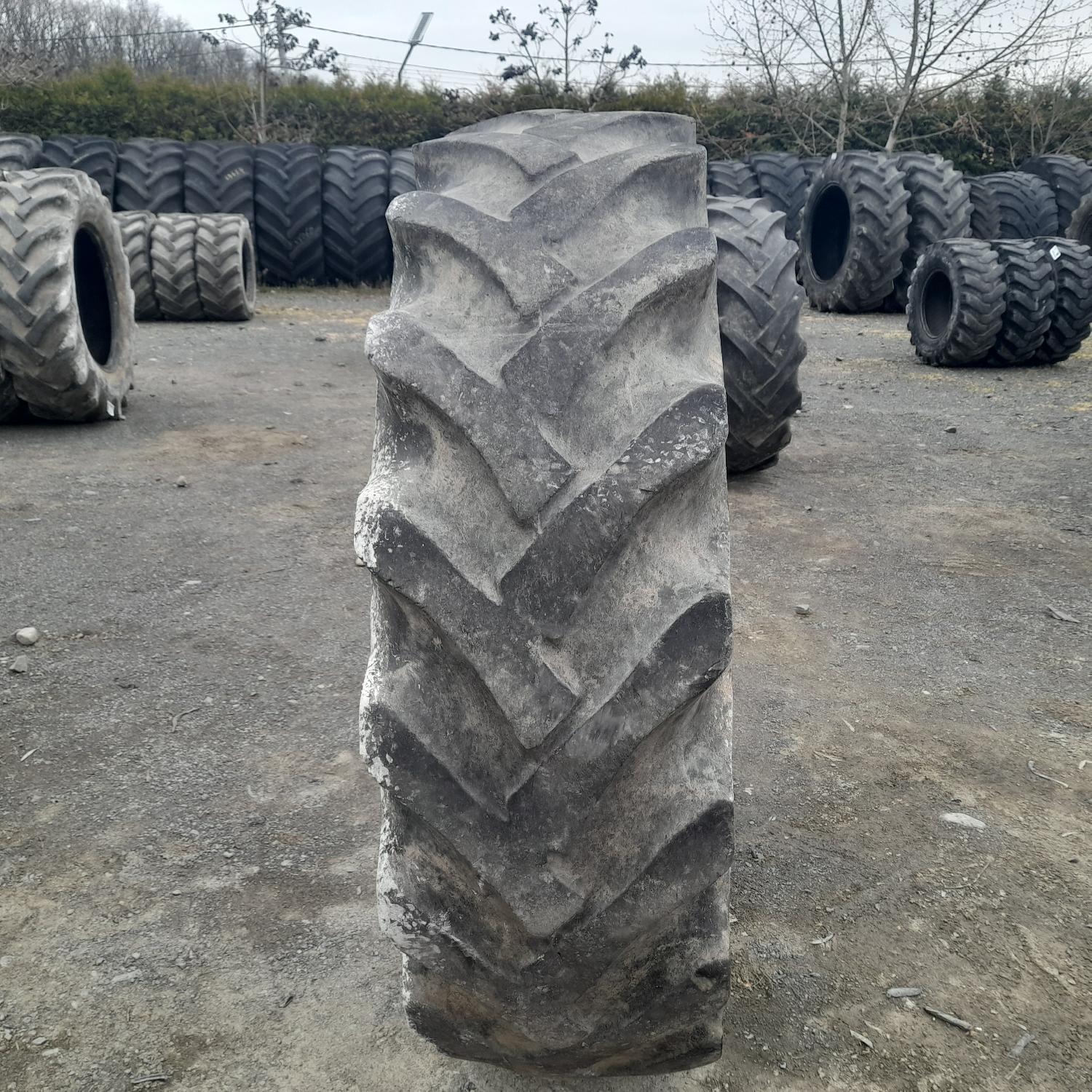  Cauciucuri 14.9-30 (380/85R30) Firestone