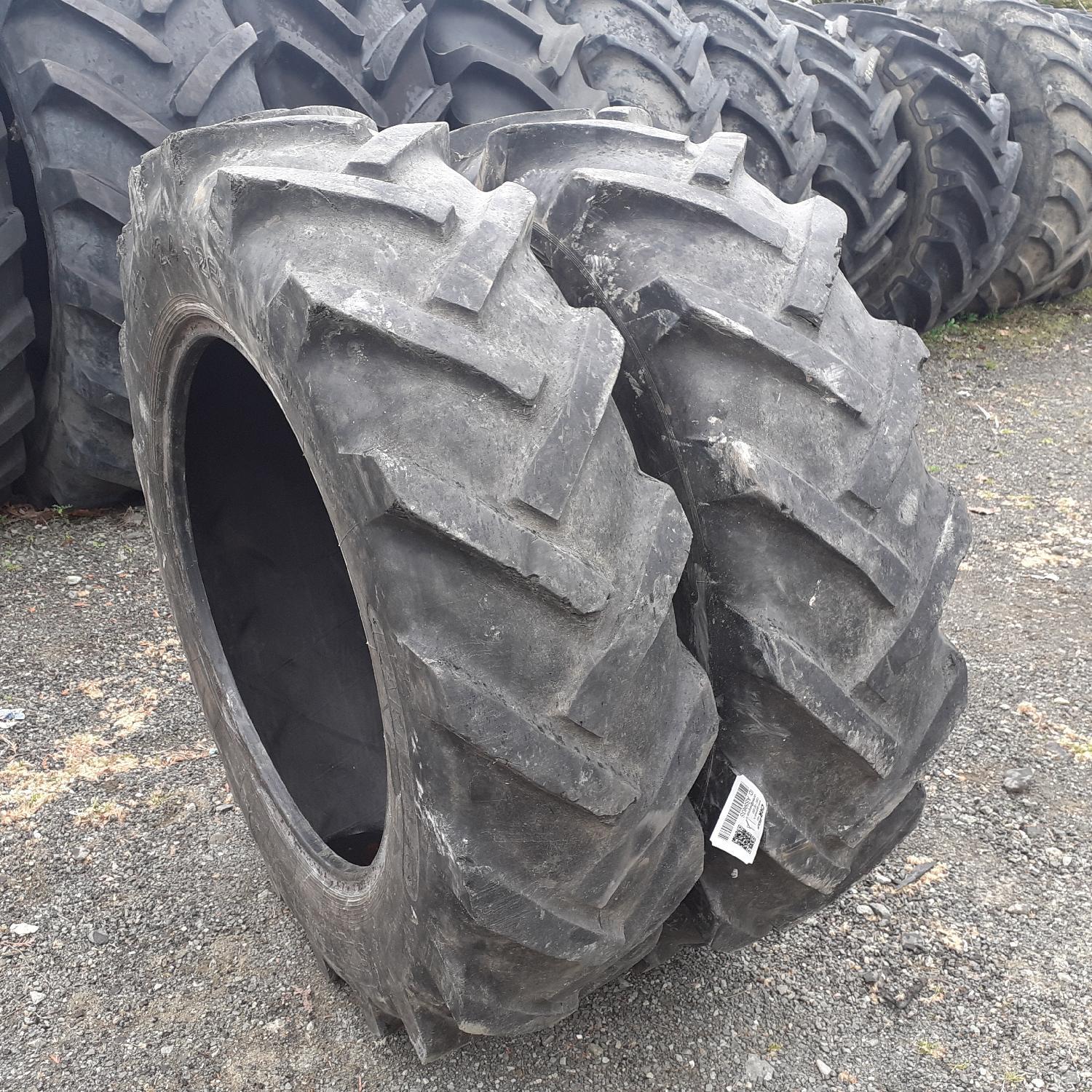  Cauciucuri 12.4-28 (320/85R28) Semperit