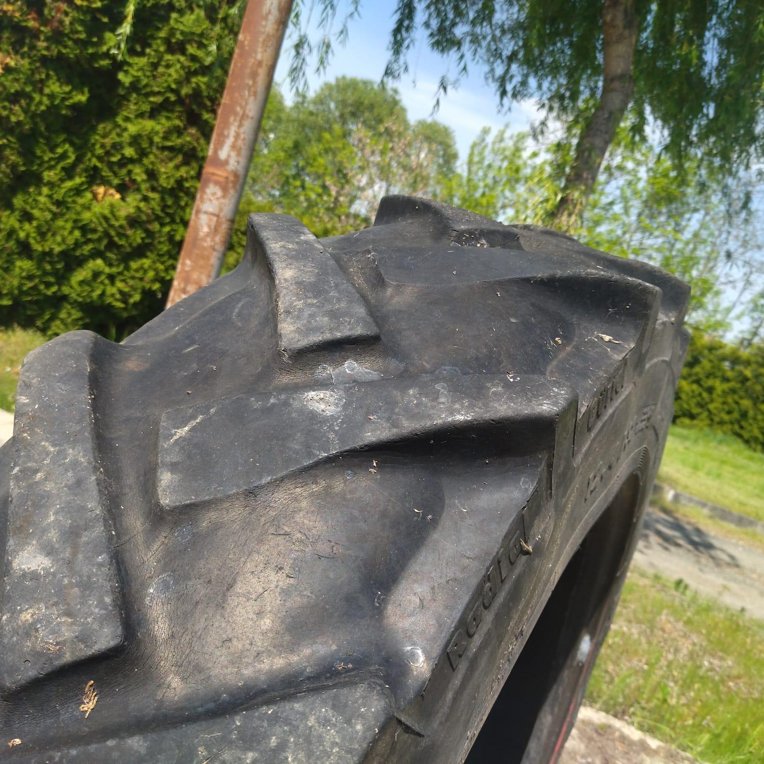  Cauciucuri 12.4R32 Semperit