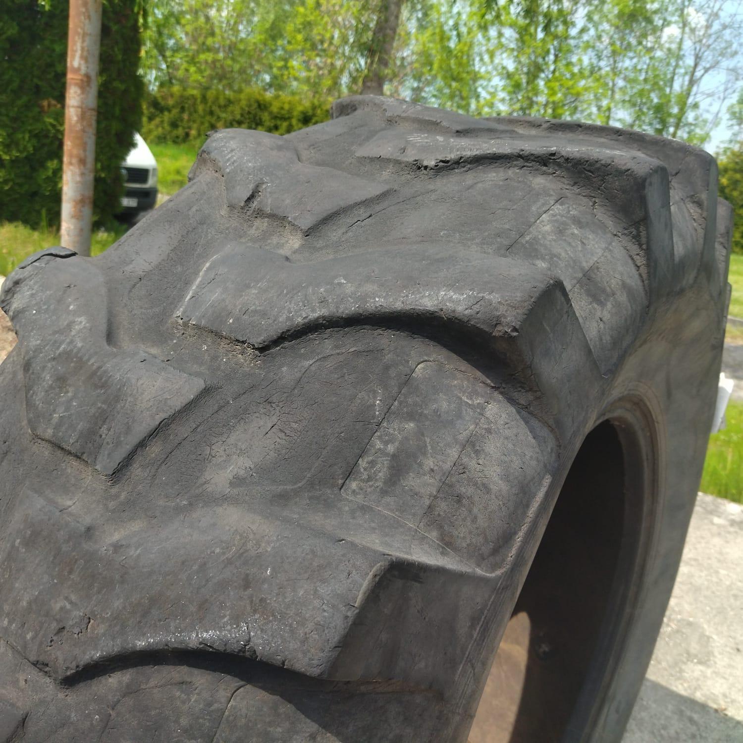  Cauciucuri 16.9-28 (420/85R28) Barum