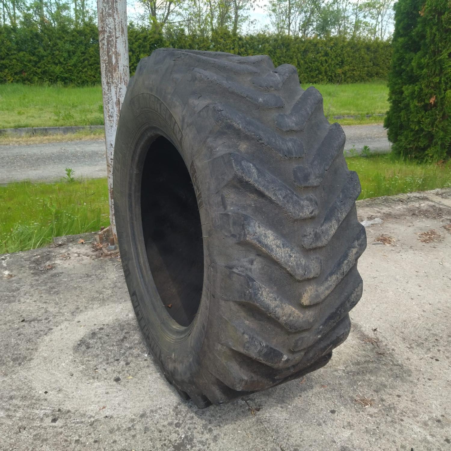 Cauciucuri 440/80-28 (16.9R28) Michelin