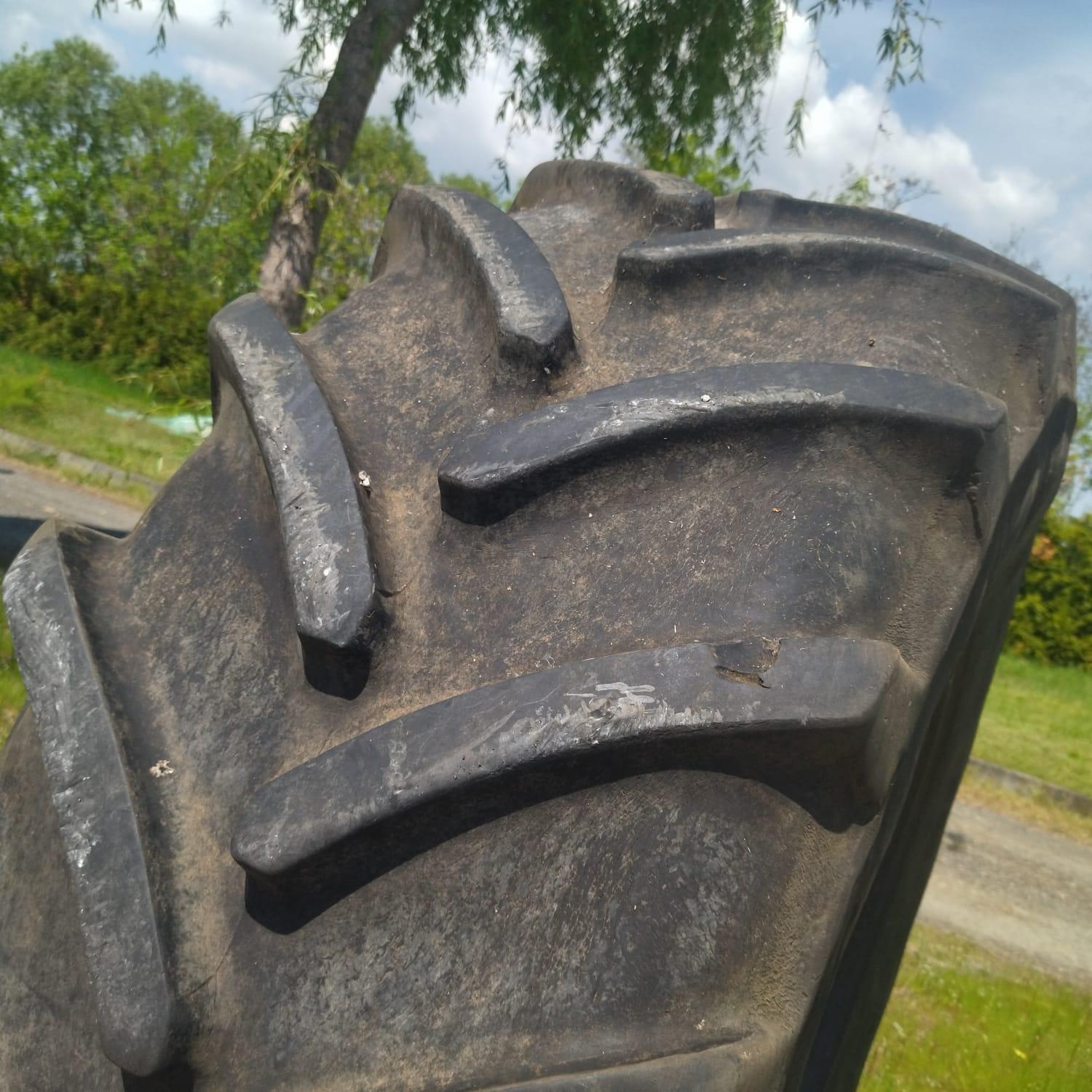  Cauciucuri 540/65R30 Michelin