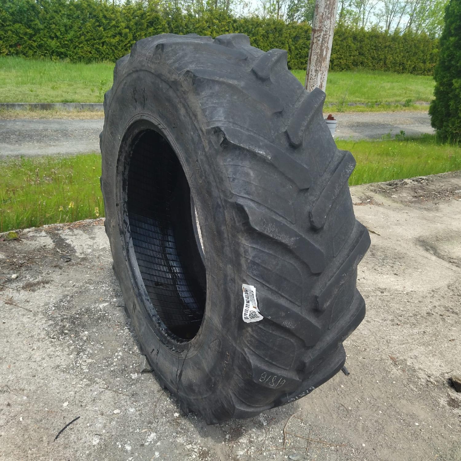  Cauciucuri 14.9R28 (380/85R28) Taurus