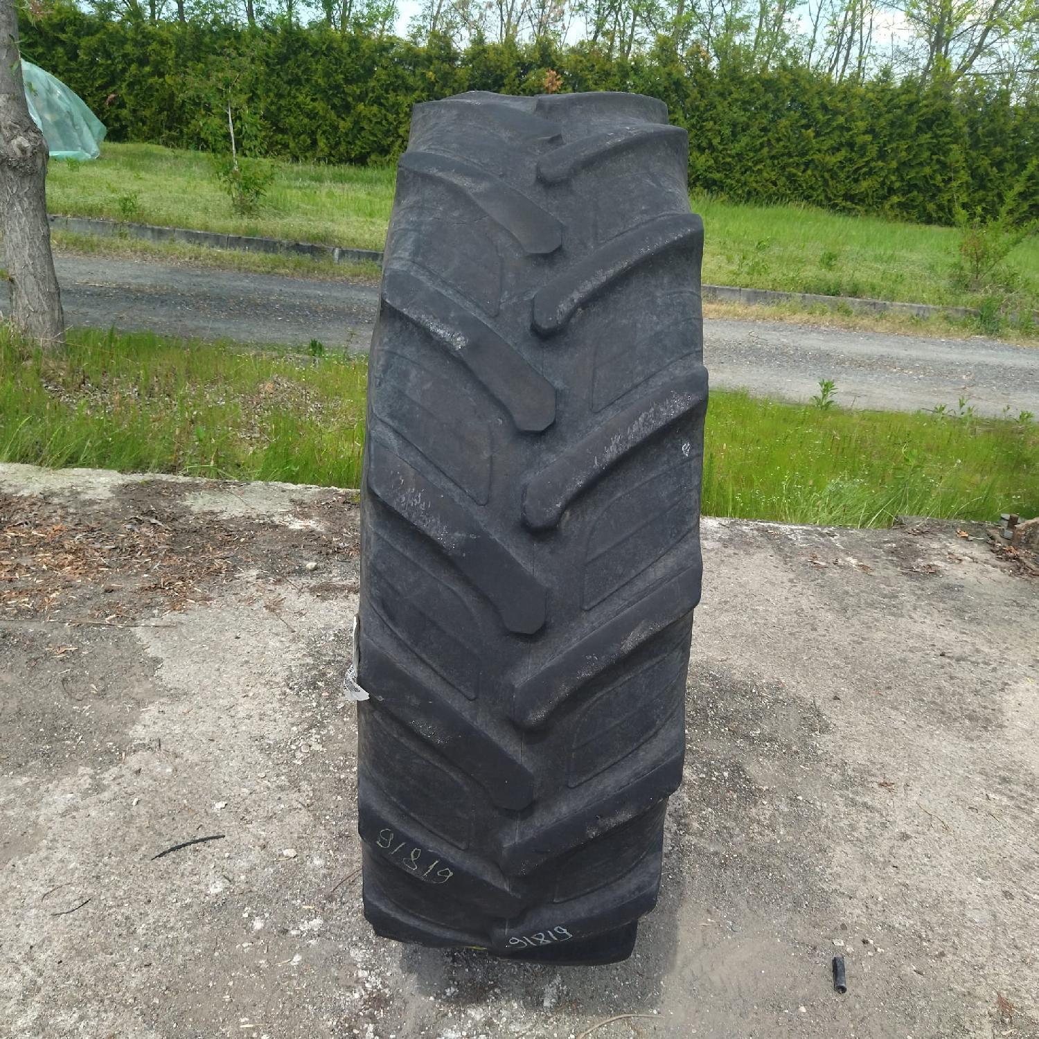  Cauciucuri 14.9R28 (380/85R28) Taurus