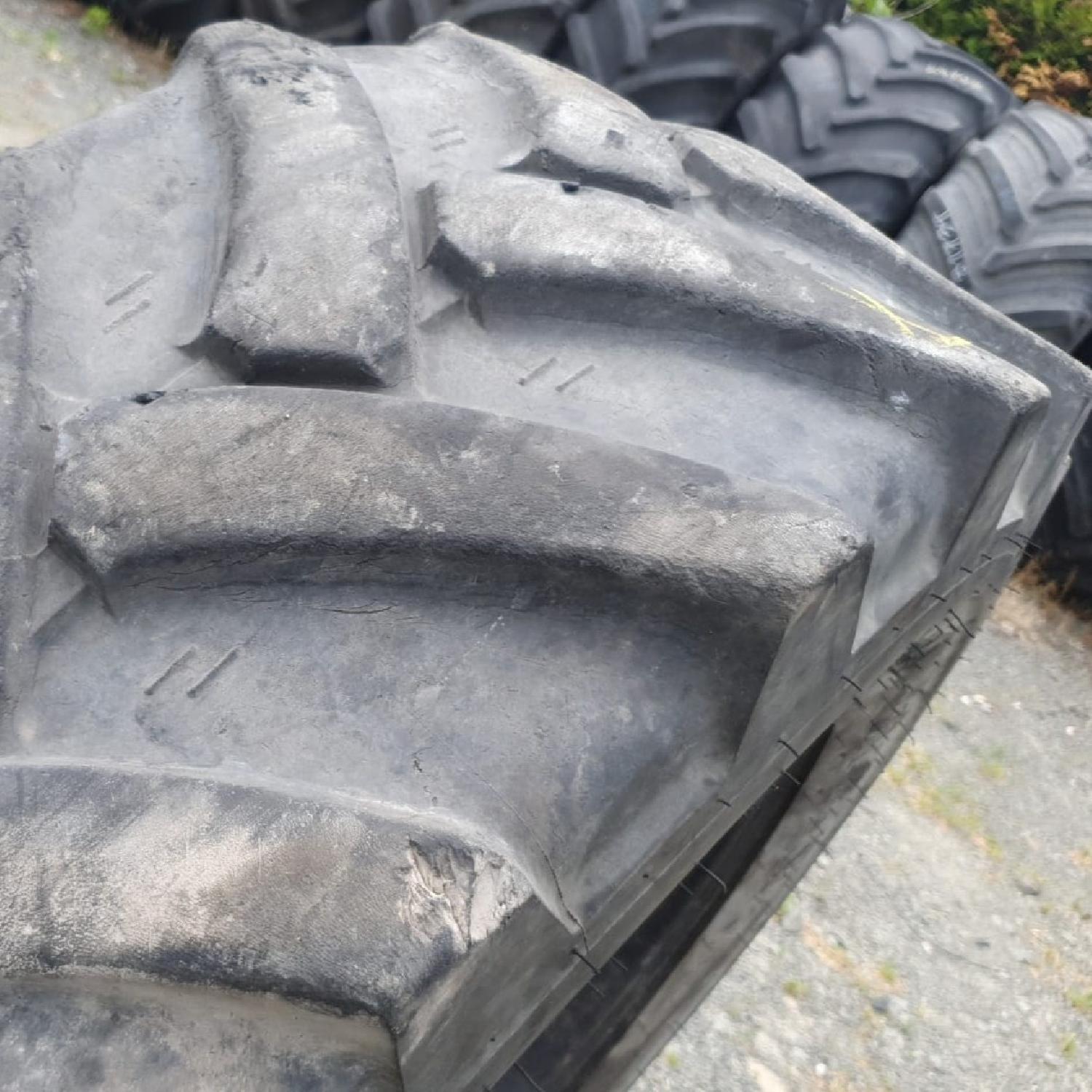  Cauciucuri 405/70-24 Mitas