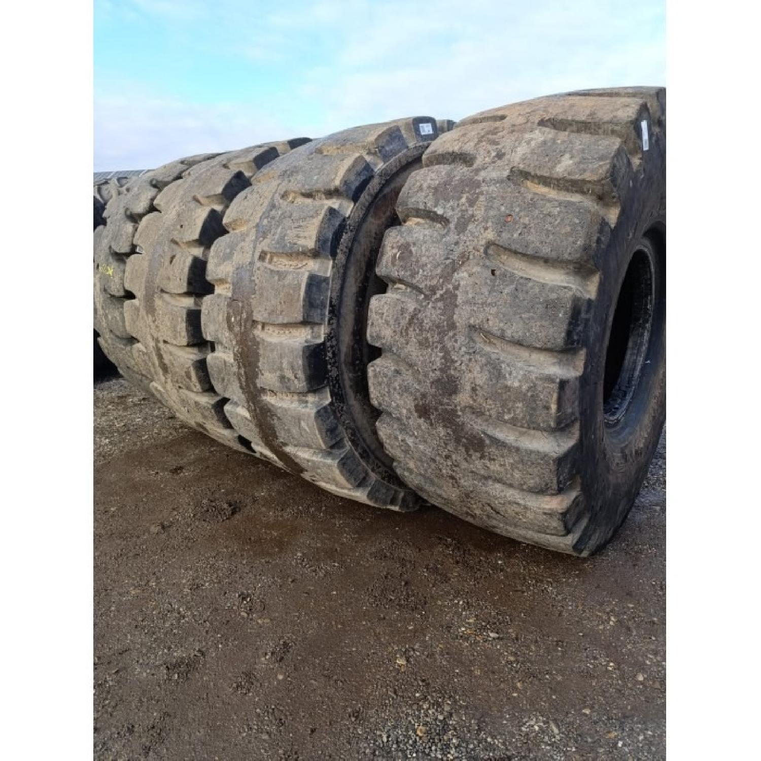  Cauciucuri 26.5R25 Goodyear