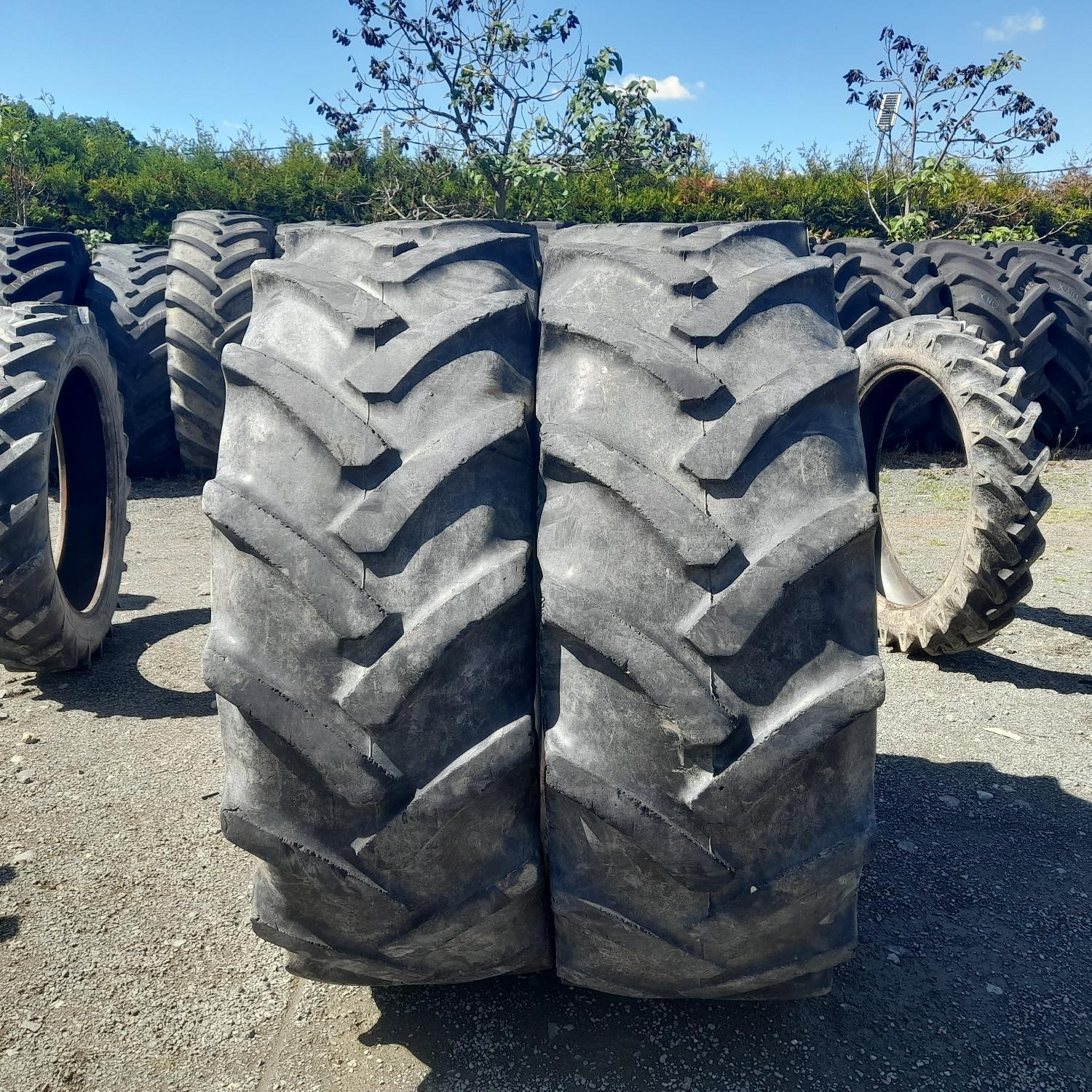  Cauciucuri 420/85R28 Continental