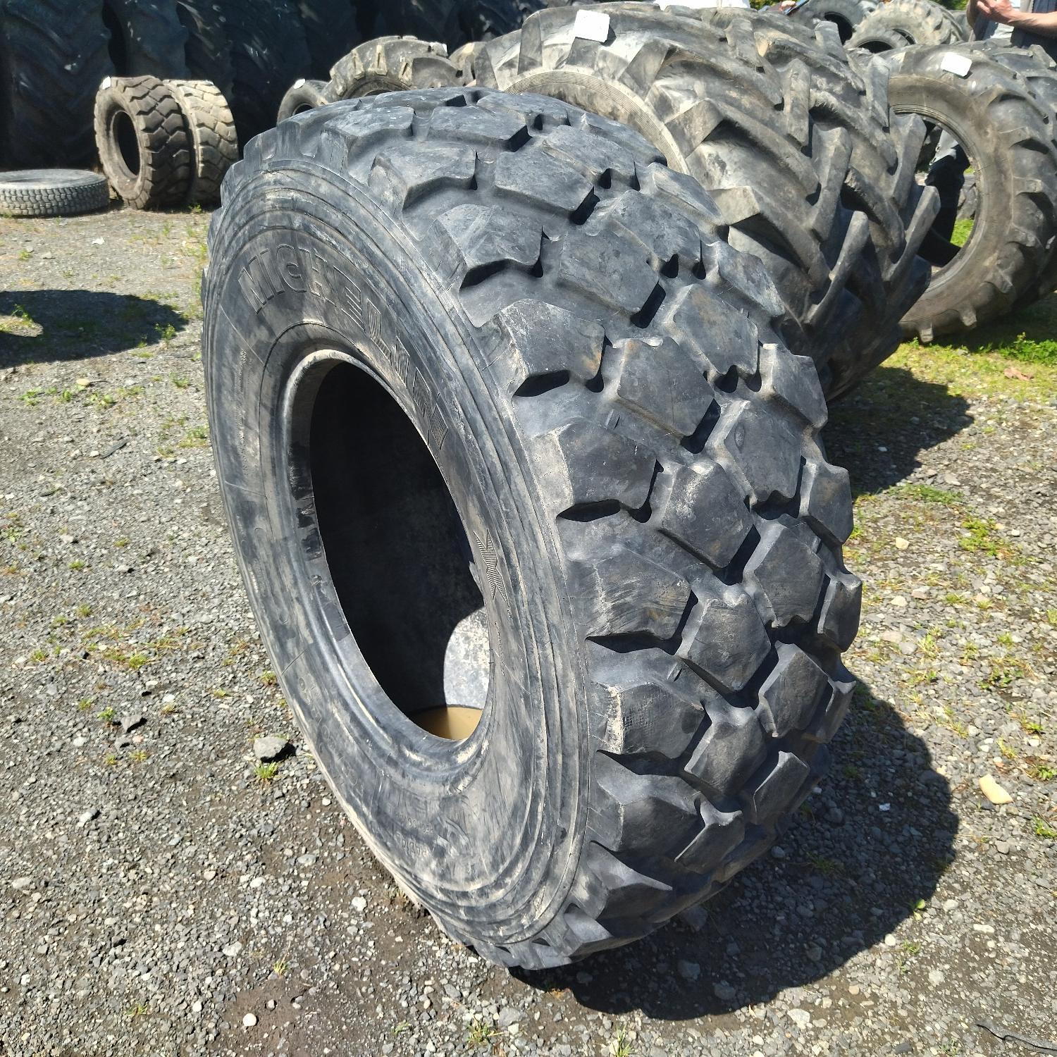  Cauciucuri 365/80R20 Michelin