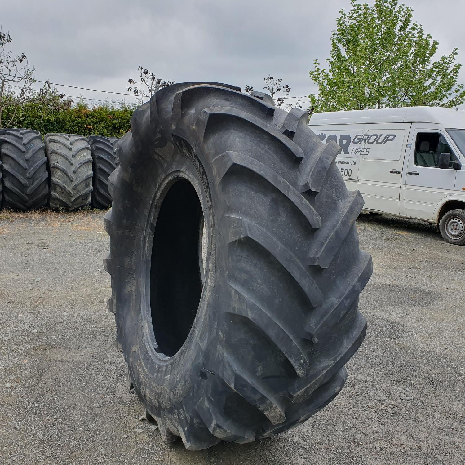  Cauciucuri 710/70R38 Michelin