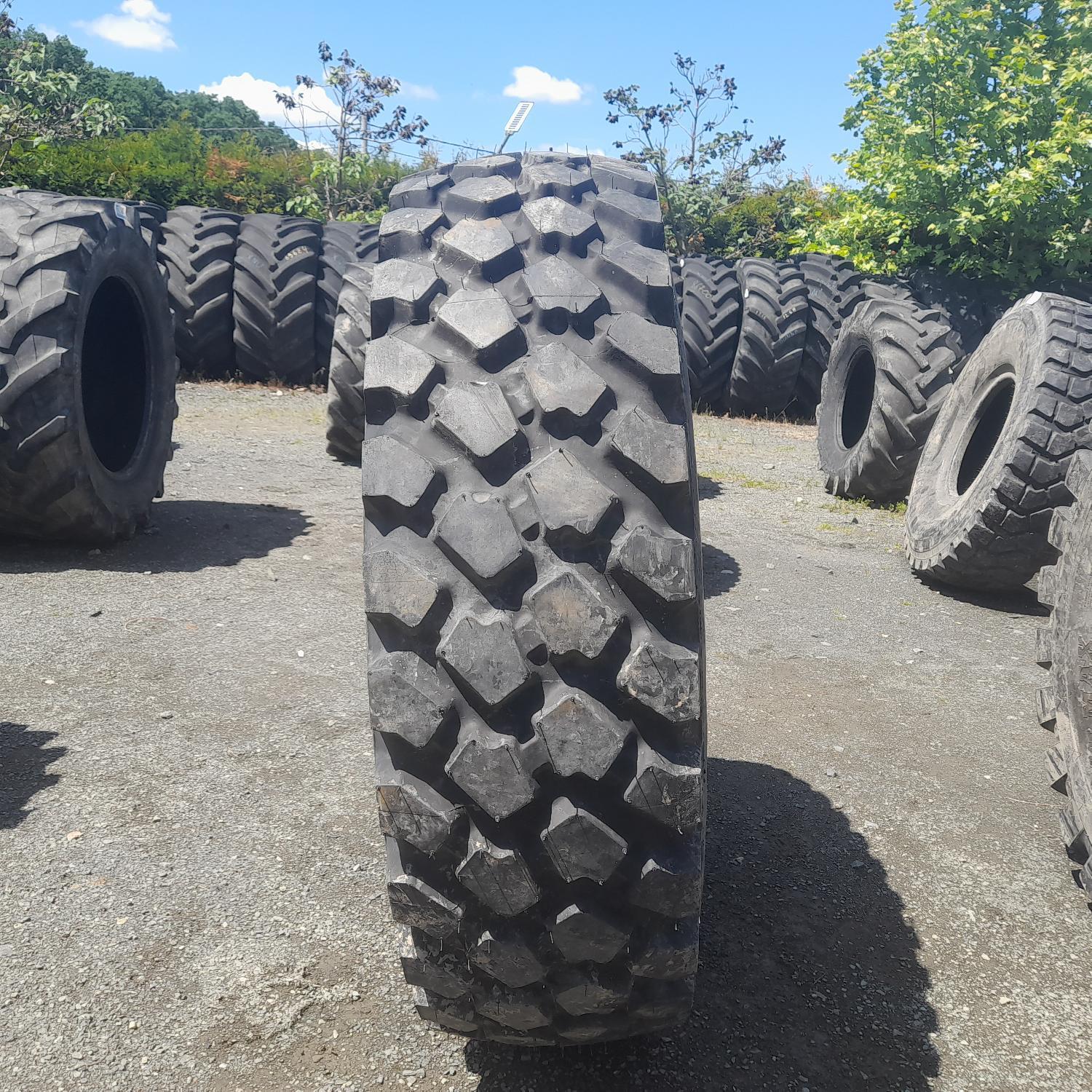  Cauciucuri 14.00R20 Rigdon