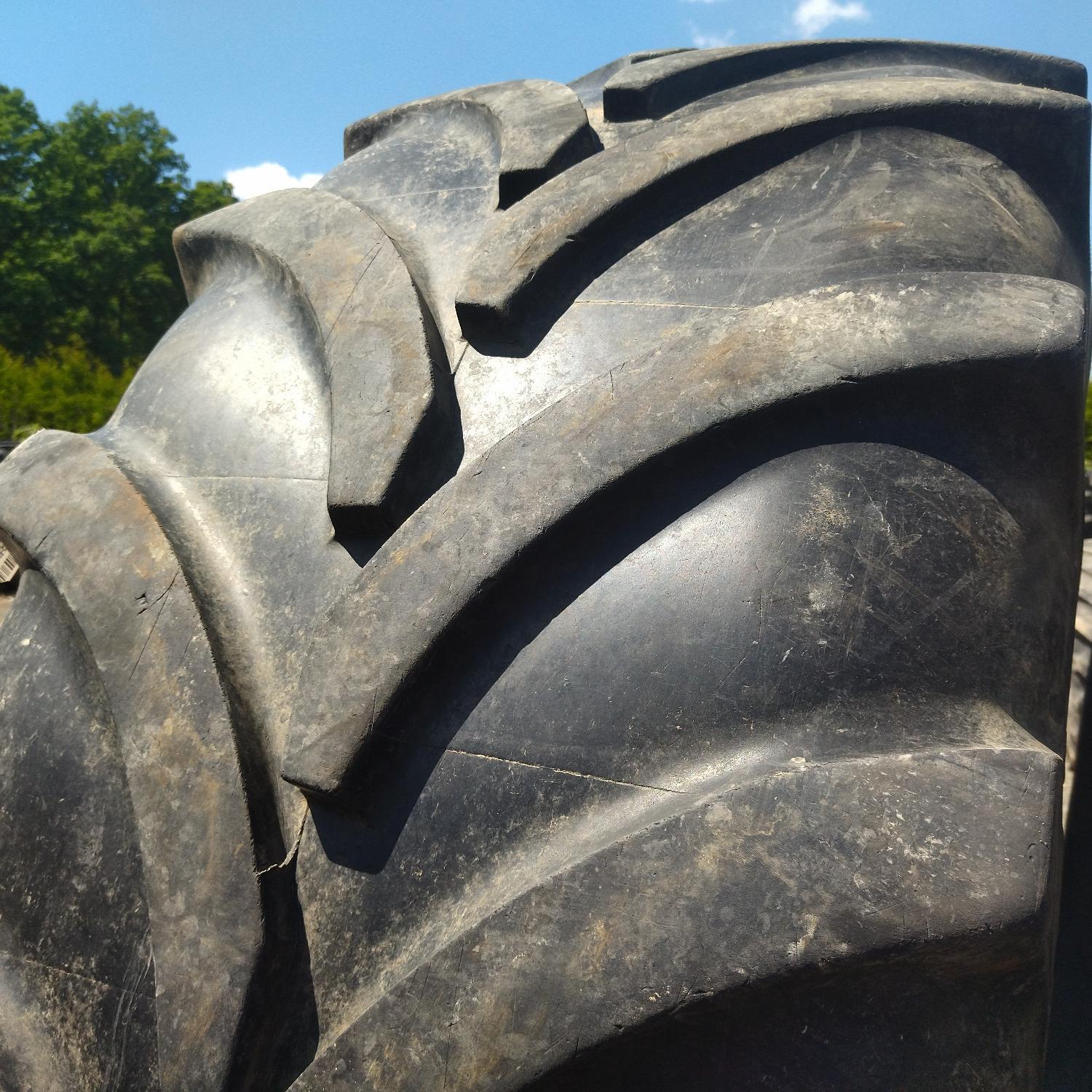  Cauciucuri 650/65R42 Vredestein