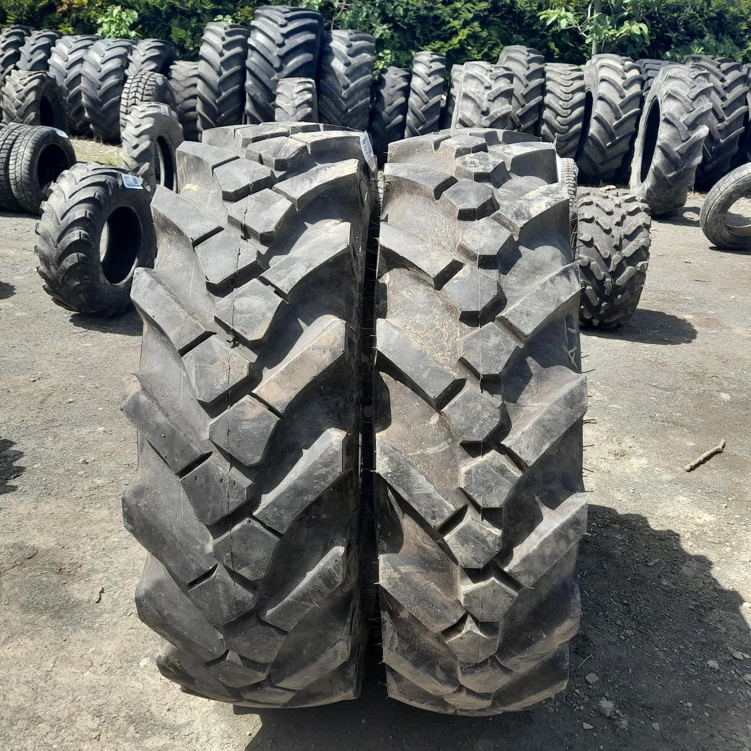  Cauciucuri 10.5-18 Bkt