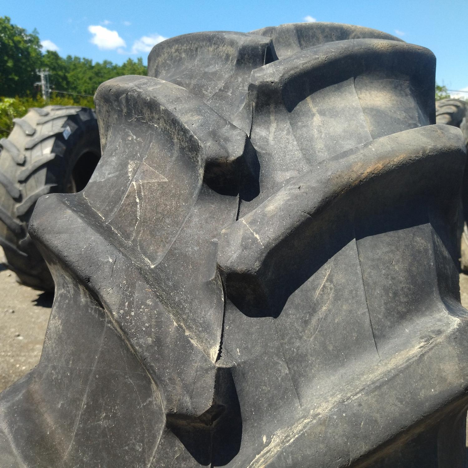  Cauciucuri 480/70R28 Pirelli