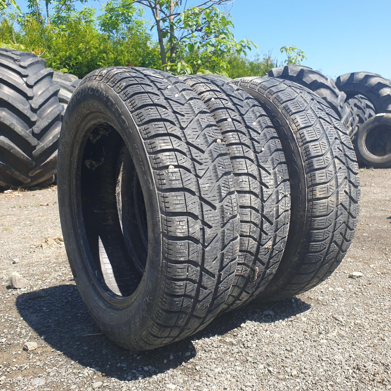  Cauciucuri 165/65R14 Pirelli